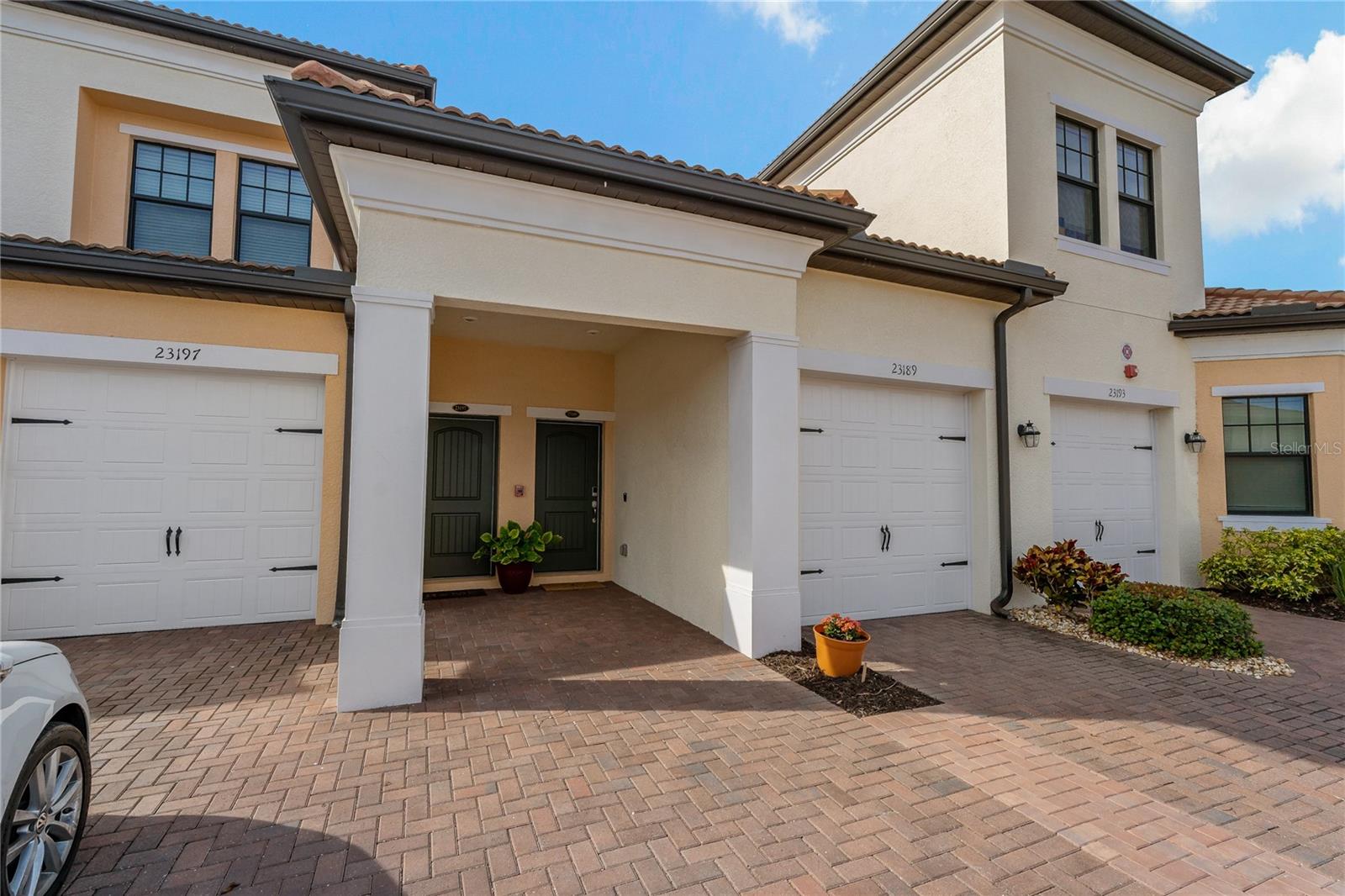 Image 32 of 67 For 23189 Banbury Way 203
