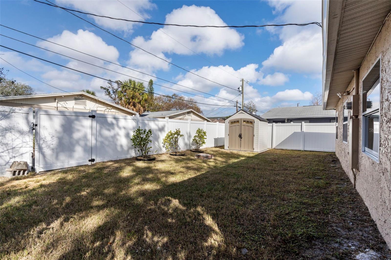 Image 22 of 33 For 445 88th Avenue N