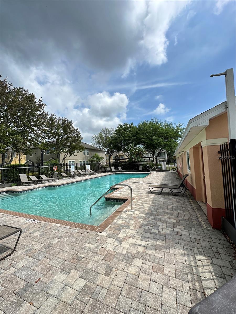 Image 24 of 25 For 6768 Breezy Palm Drive