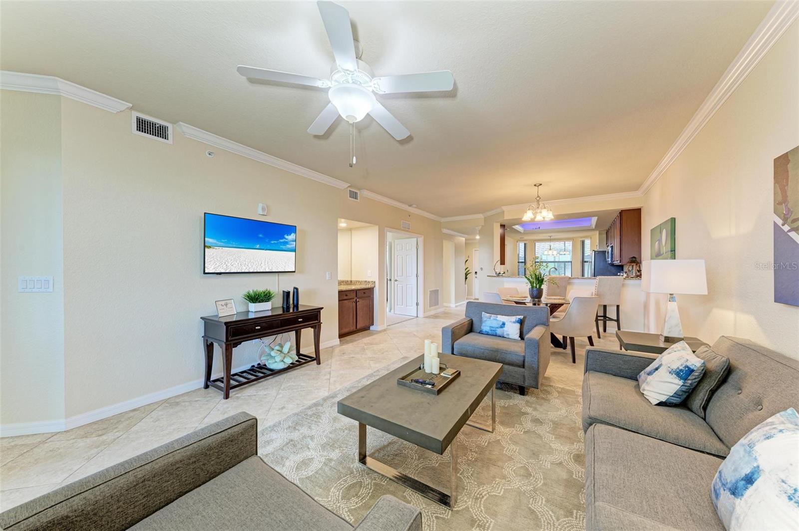 Image 14 of 45 For 5518 Palmer Circle 106