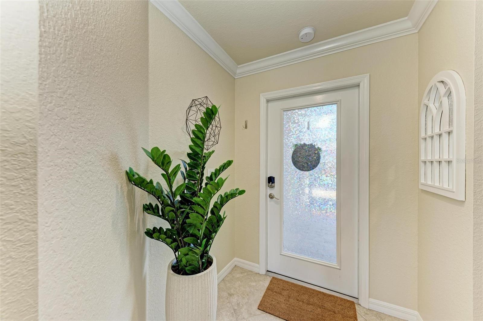 Image 6 of 45 For 5518 Palmer Circle 106