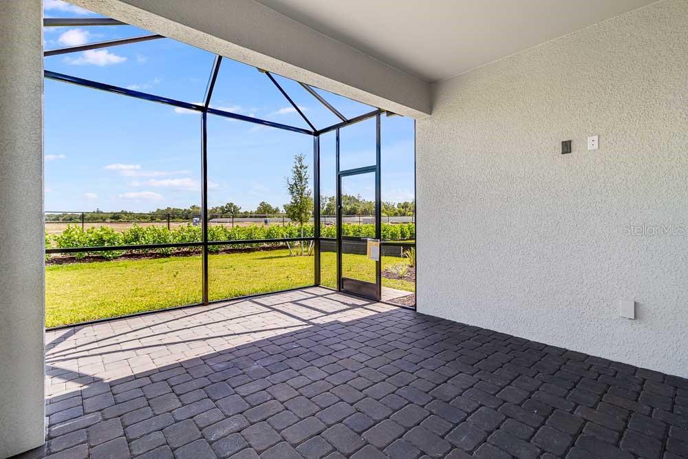 Image 28 of 42 For 26936 Lark Court