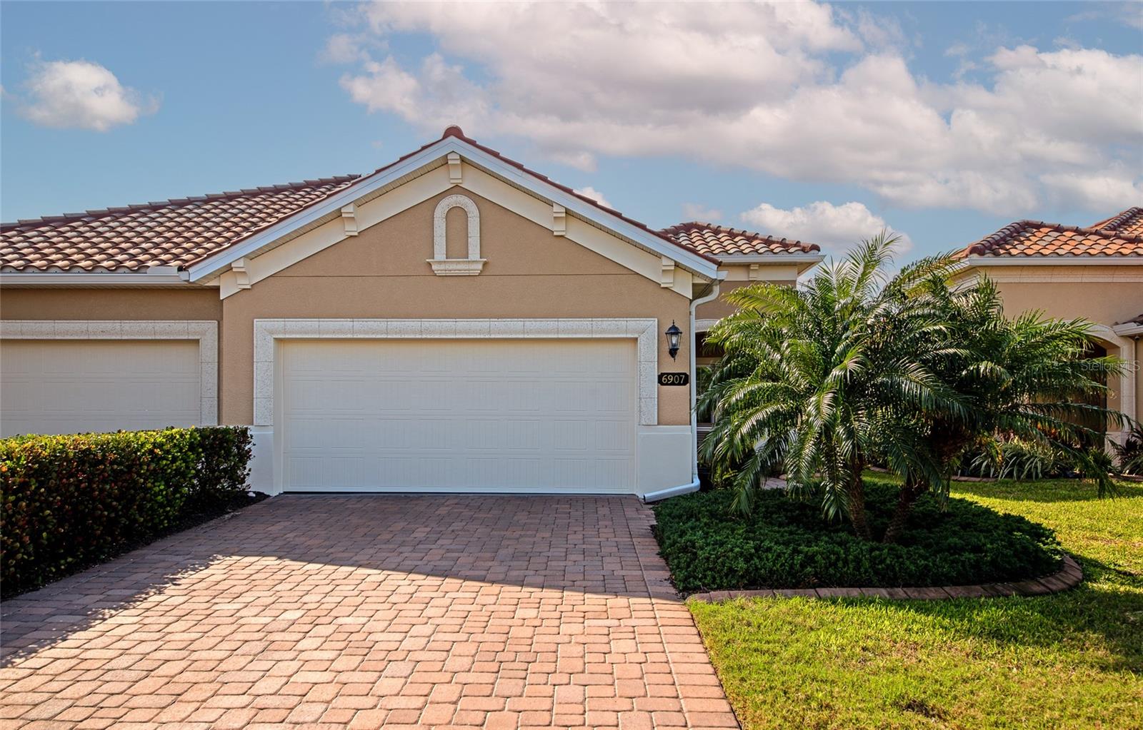 Details for 6907 Costa Bella Drive, BRADENTON, FL 34209