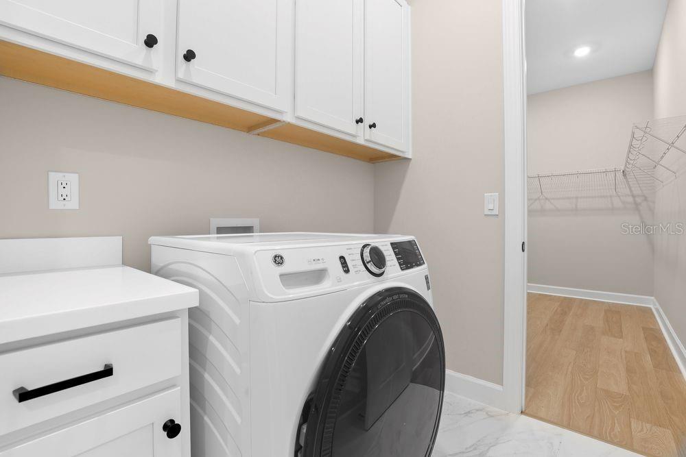 Image 24 of 40 For 26902 Victoria Place