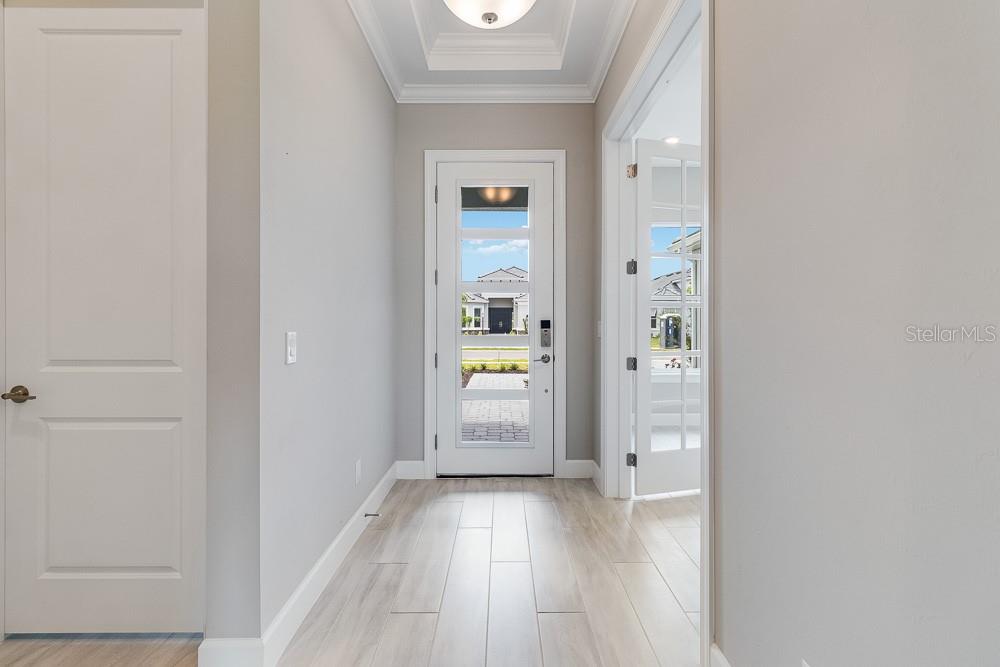 Image 27 of 42 For 26908 Victoria Place