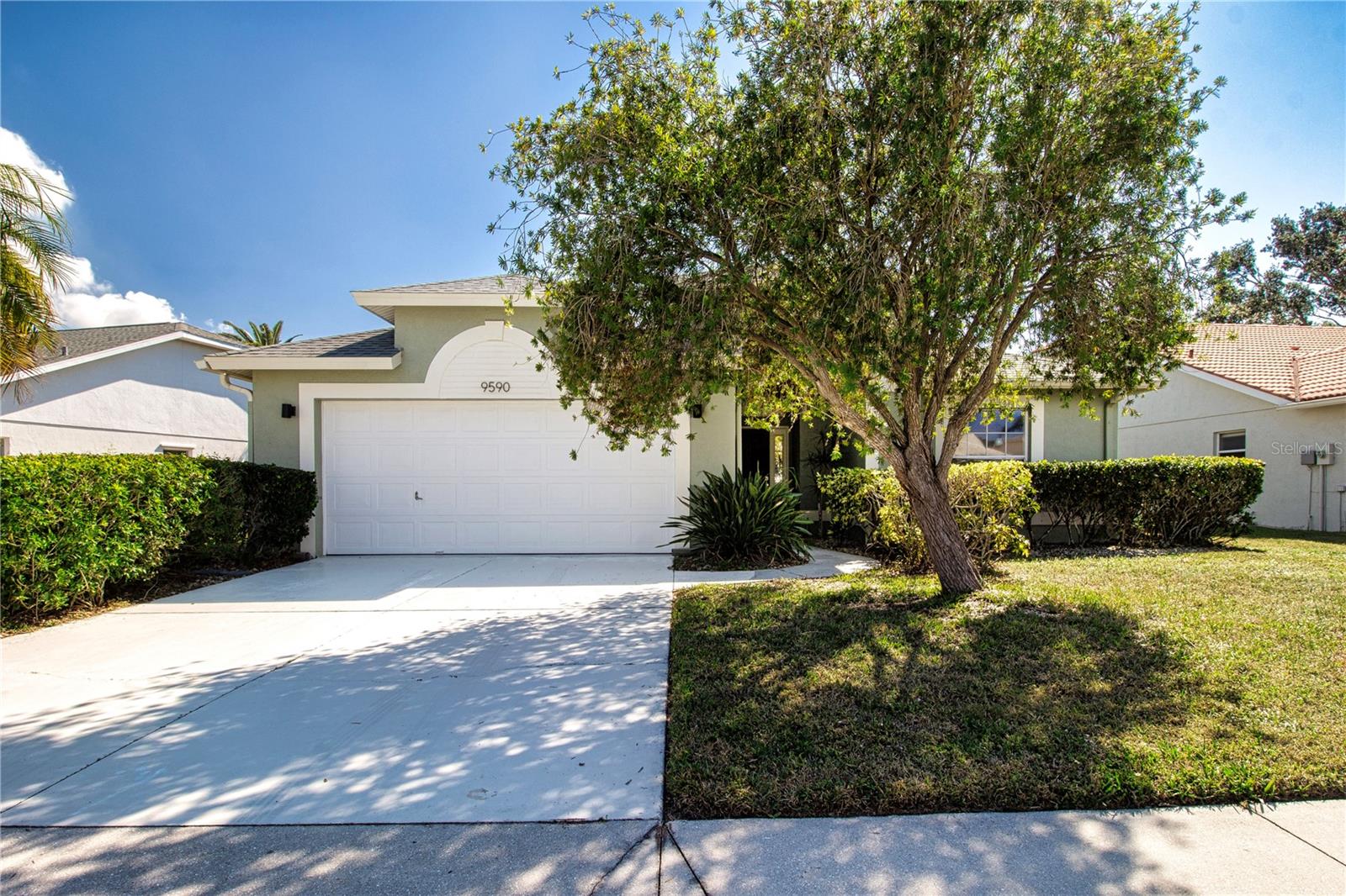 Details for 9590 Knightsbridge Circle, SARASOTA, FL 34238