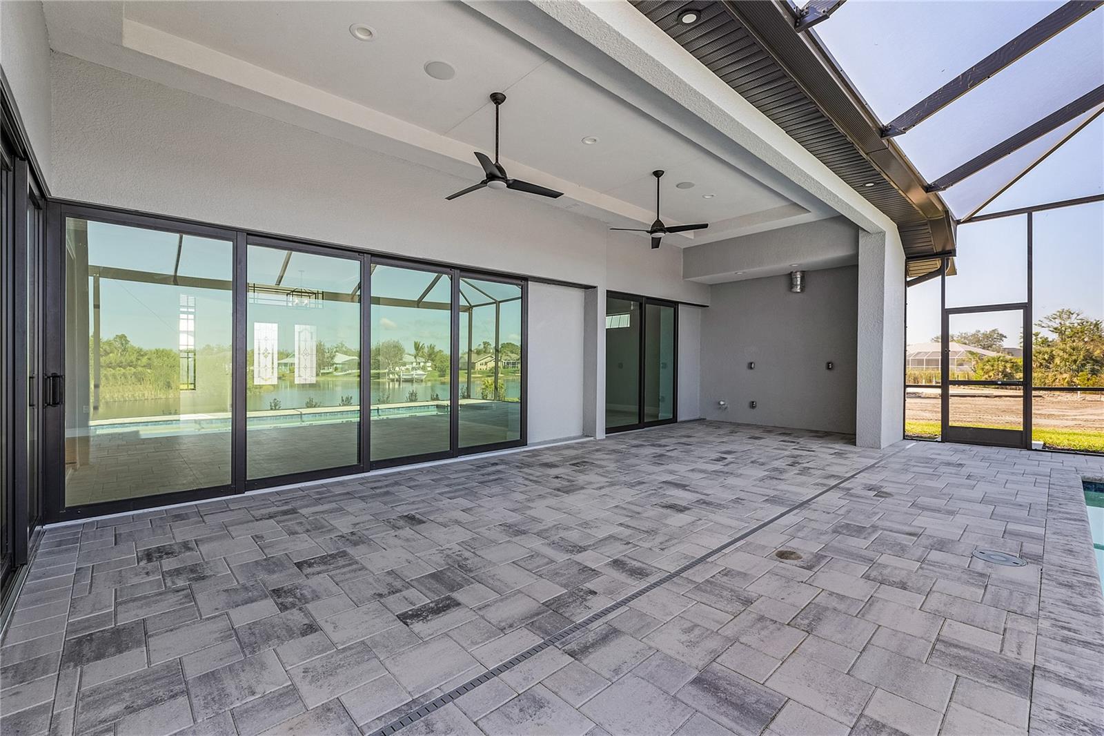 Image 13 of 62 For 15170 Altura Road