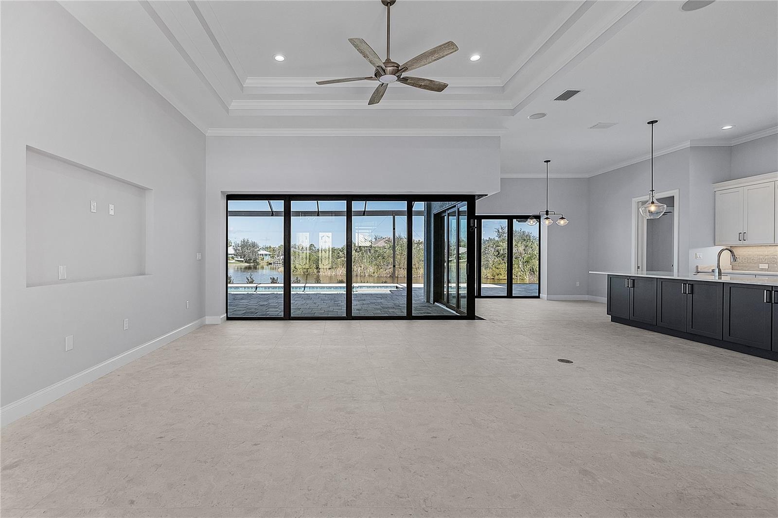 Image 21 of 62 For 15170 Altura Road