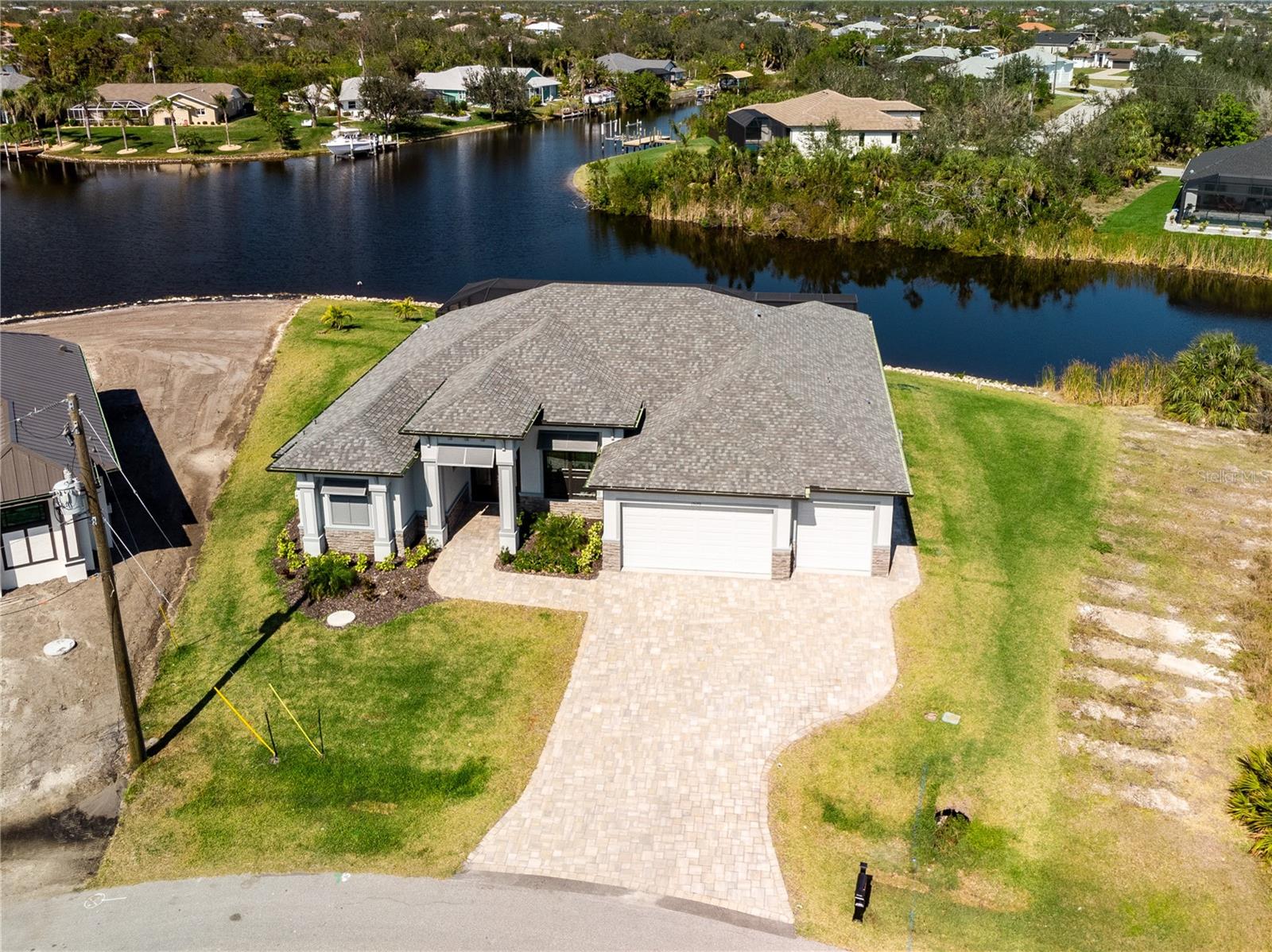 Image 5 of 62 For 15170 Altura Road