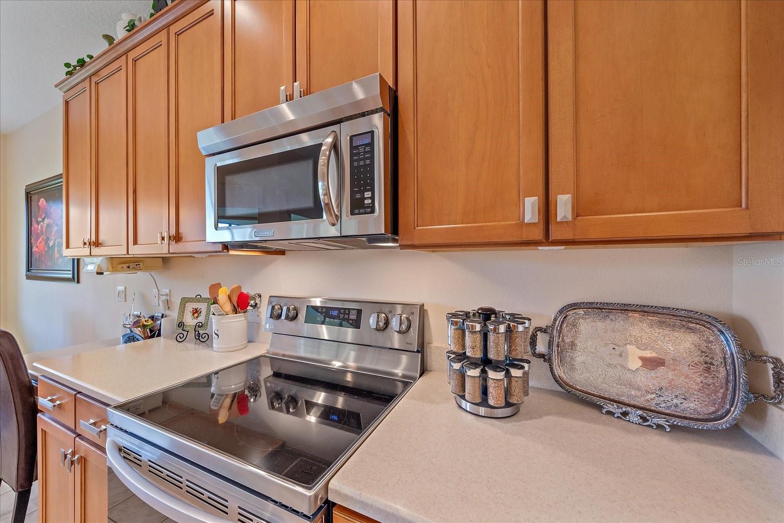 Image 16 of 43 For 6540 Tailfeather Way