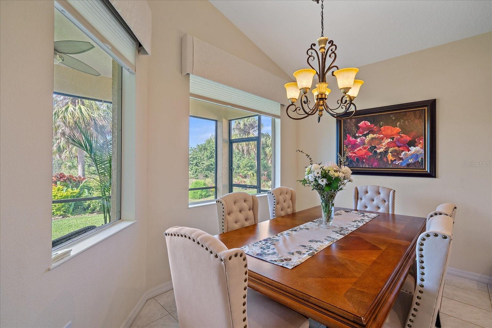 Image 18 of 43 For 6540 Tailfeather Way