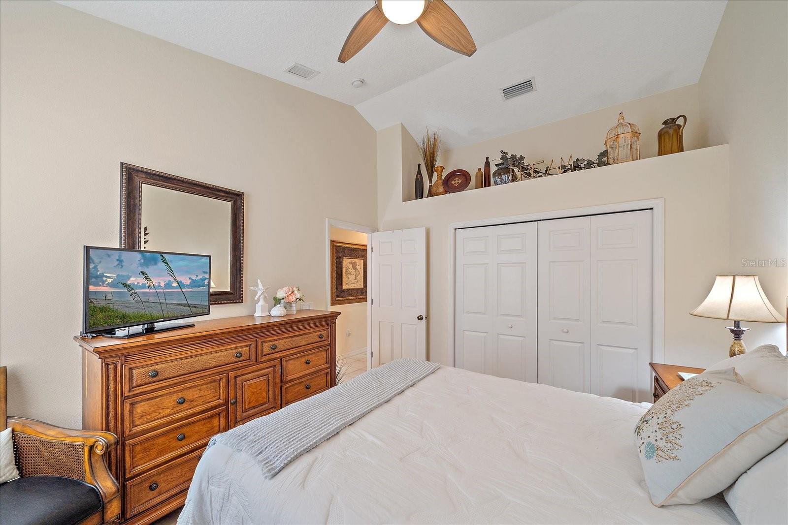 Image 21 of 43 For 6540 Tailfeather Way