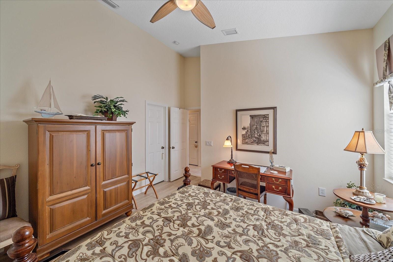 Image 28 of 43 For 6540 Tailfeather Way