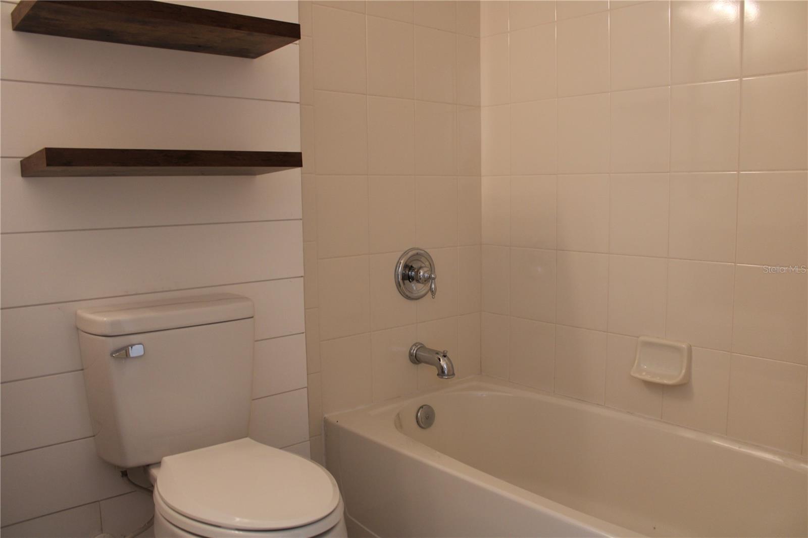 Image 34 of 67 For 5823 Lexington Drive