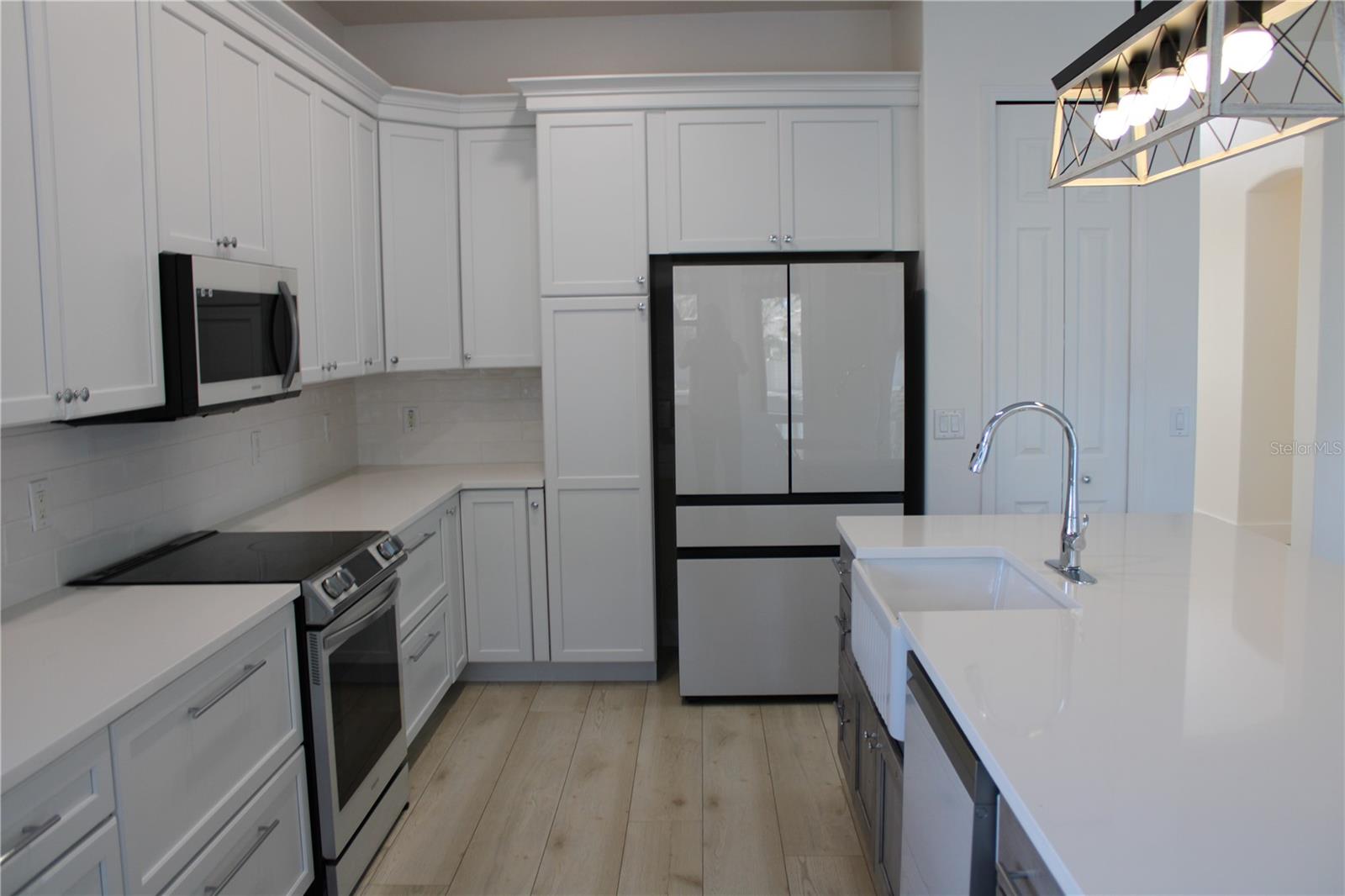 Image 4 of 67 For 5823 Lexington Drive