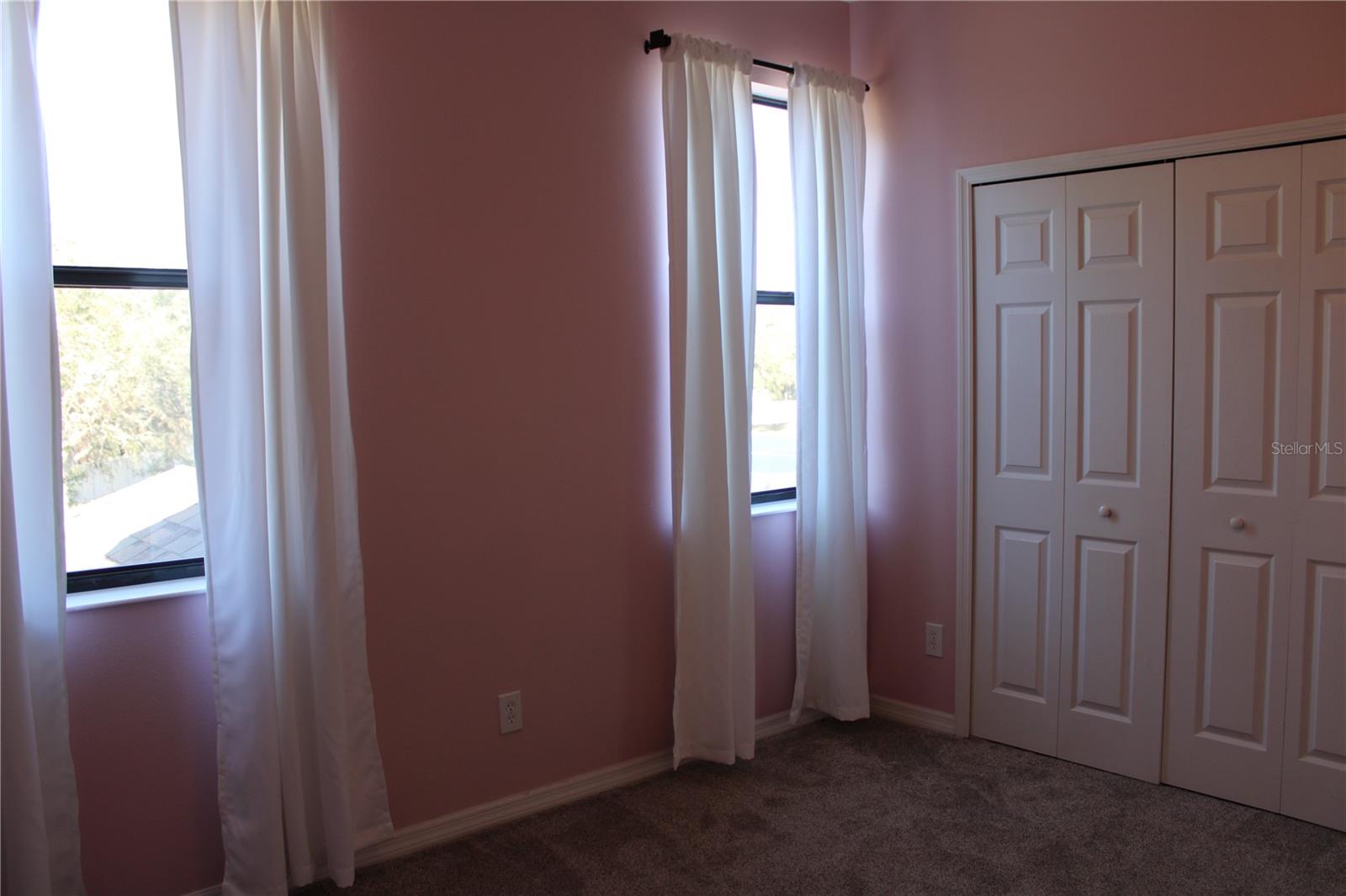 Image 41 of 67 For 5823 Lexington Drive