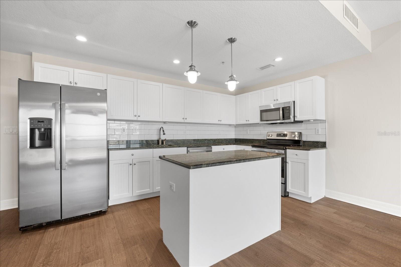 Image 5 of 30 For 536 Bahia Beach Boulevard 406a