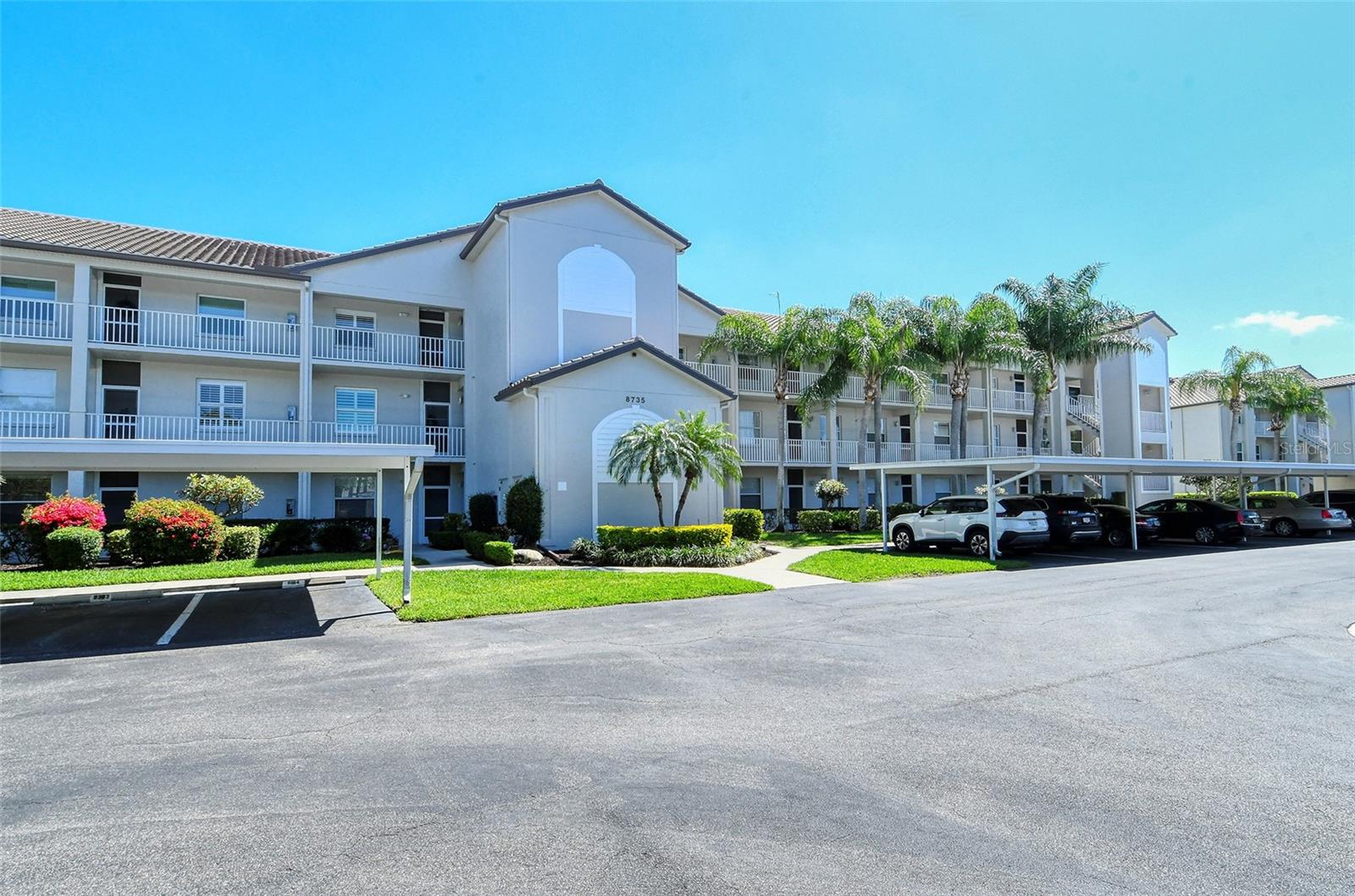Details for 8735 Olde Hickory Avenue 8210, SARASOTA, FL 34238