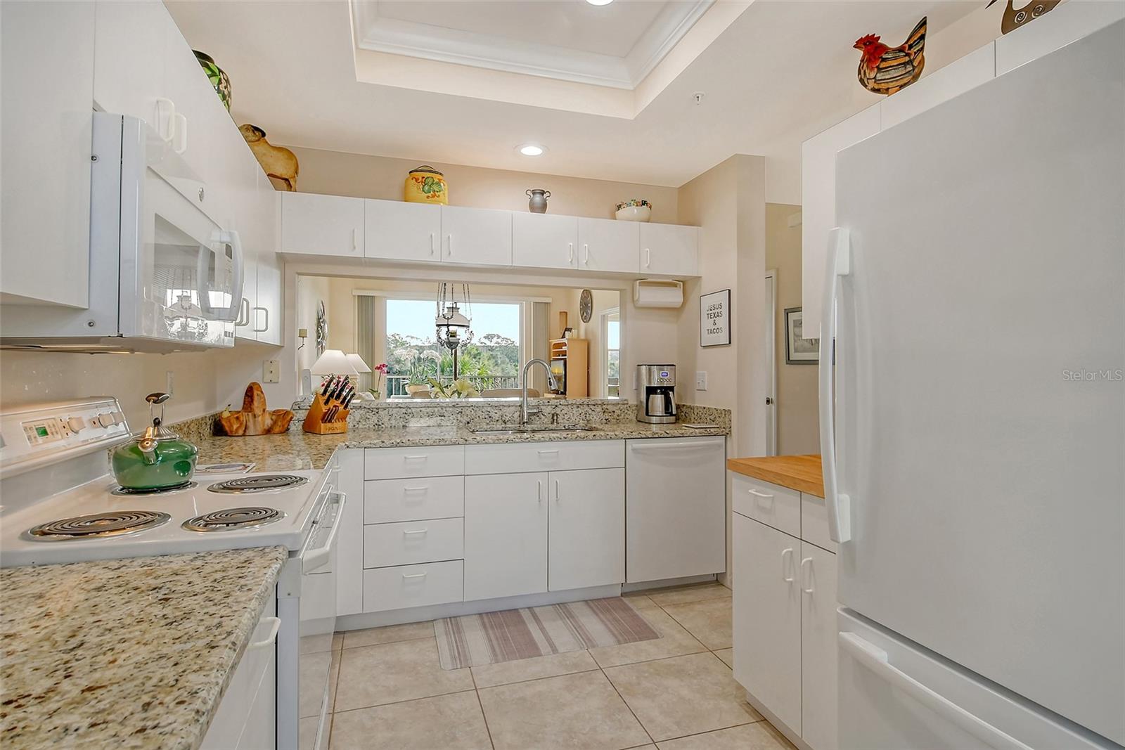 Image 13 of 44 For 8735 Olde Hickory Avenue 8210