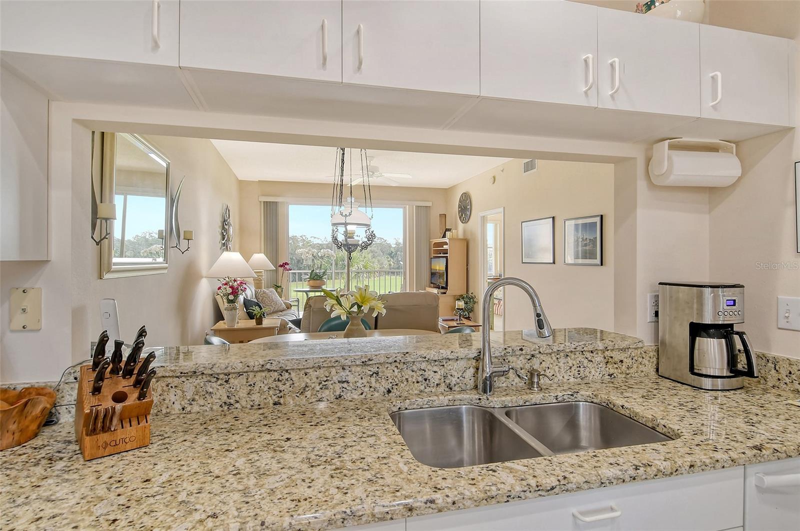 Image 14 of 44 For 8735 Olde Hickory Avenue 8210