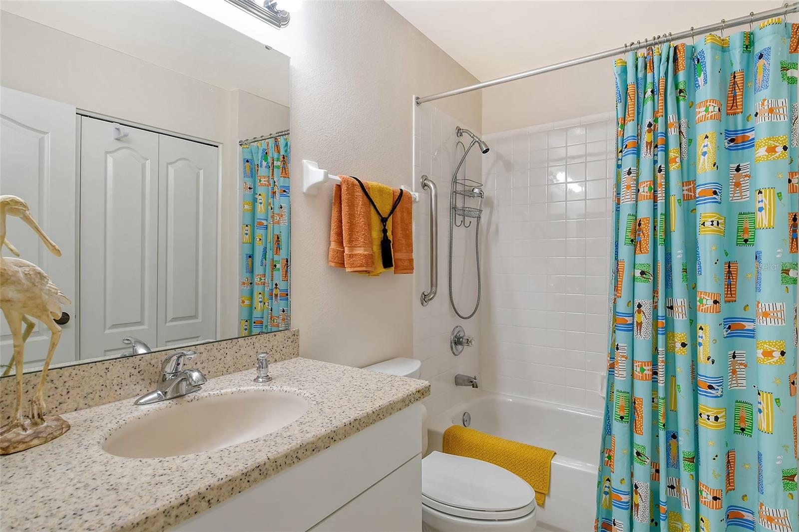 Image 19 of 44 For 8735 Olde Hickory Avenue 8210