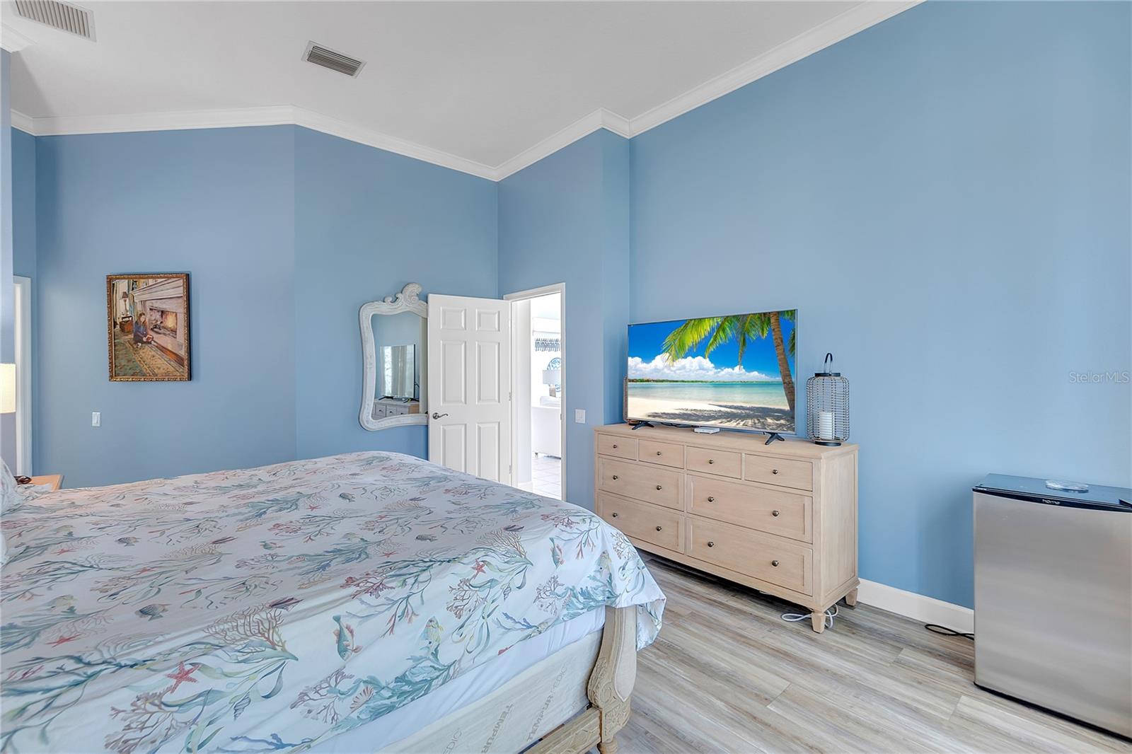 Image 20 of 50 For 8717 54th Avenue E