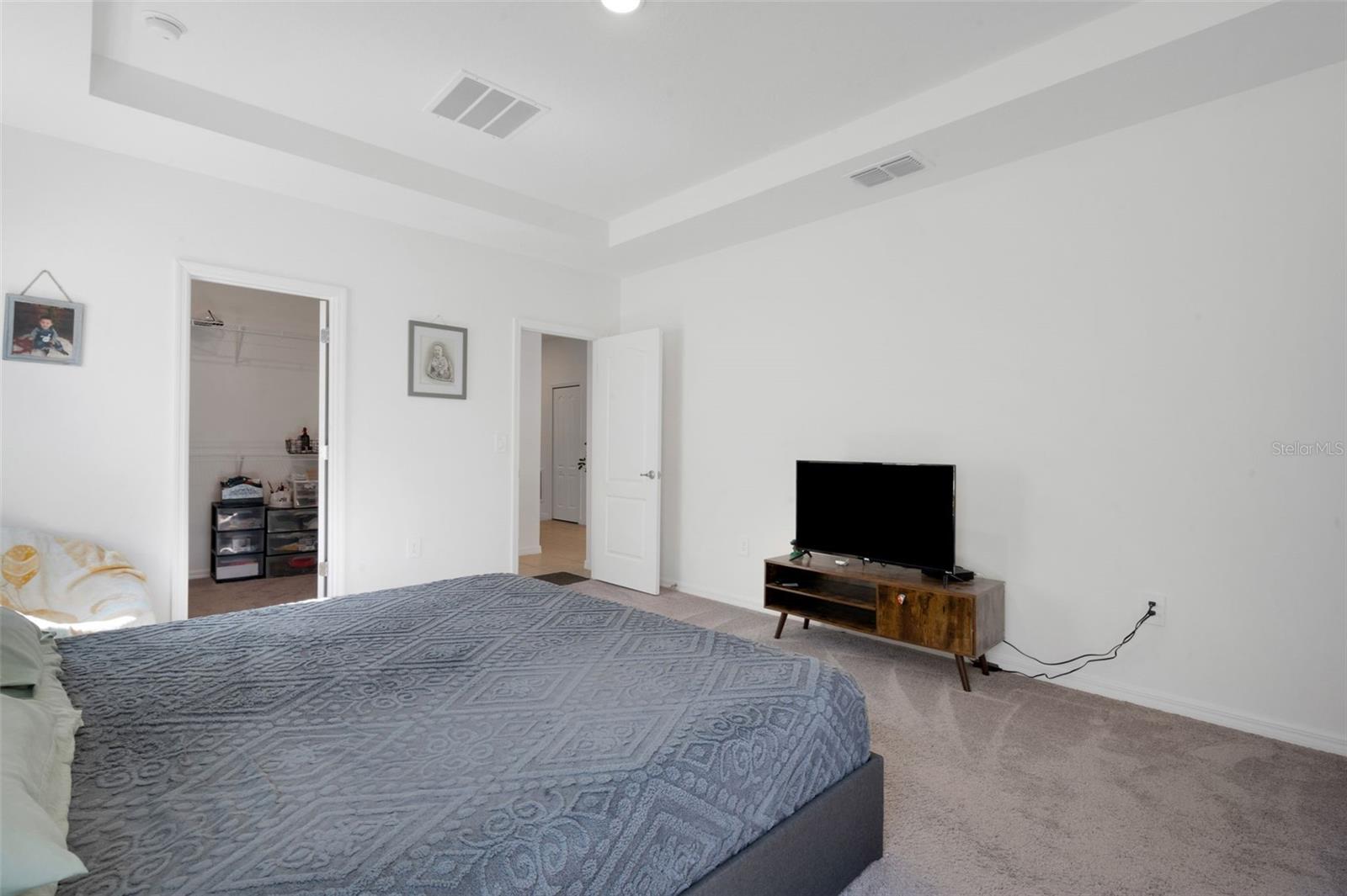 Image 21 of 51 For 1901 Everson Street