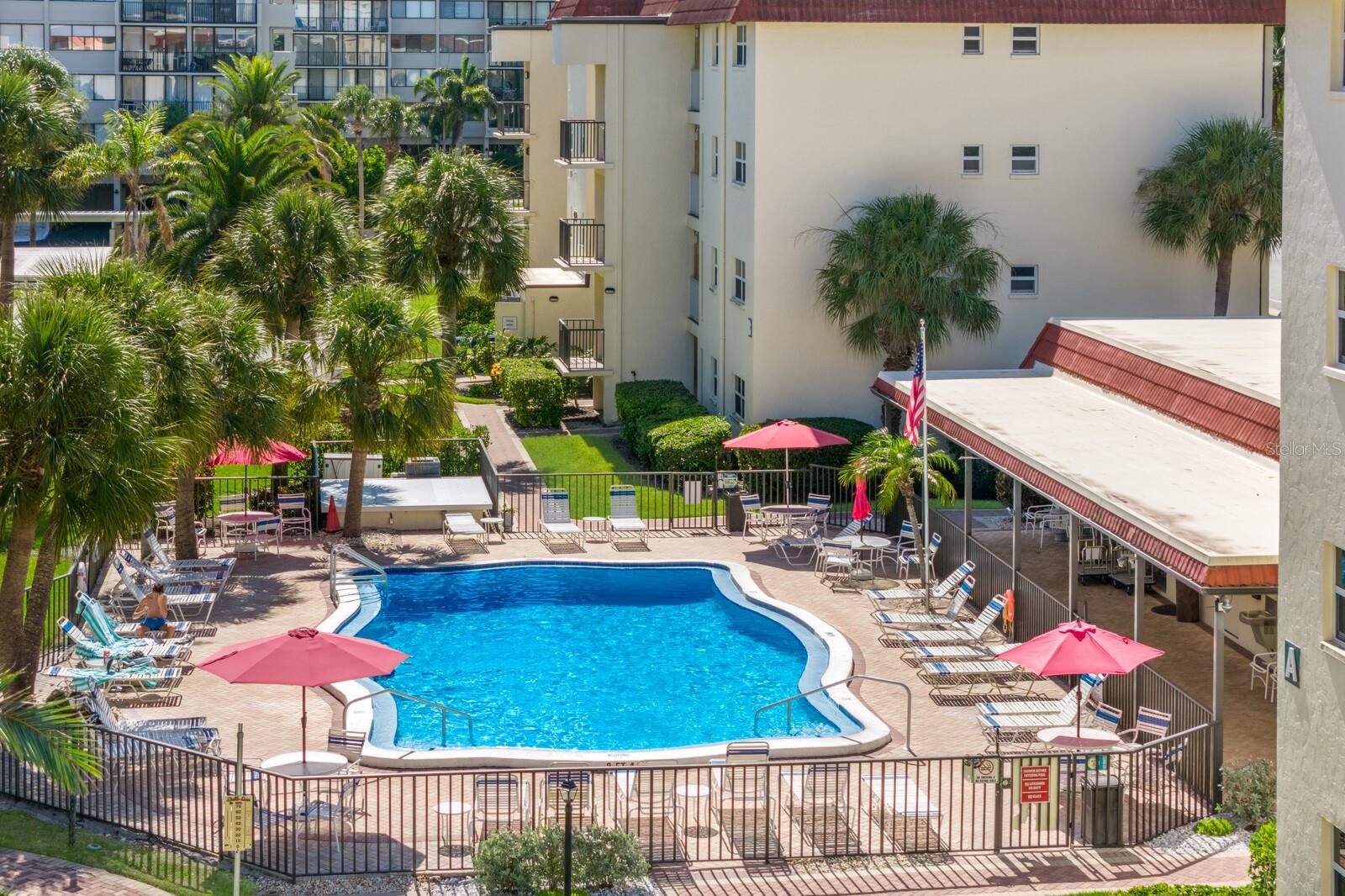 Image 21 of 58 For 901 Beach Road 402