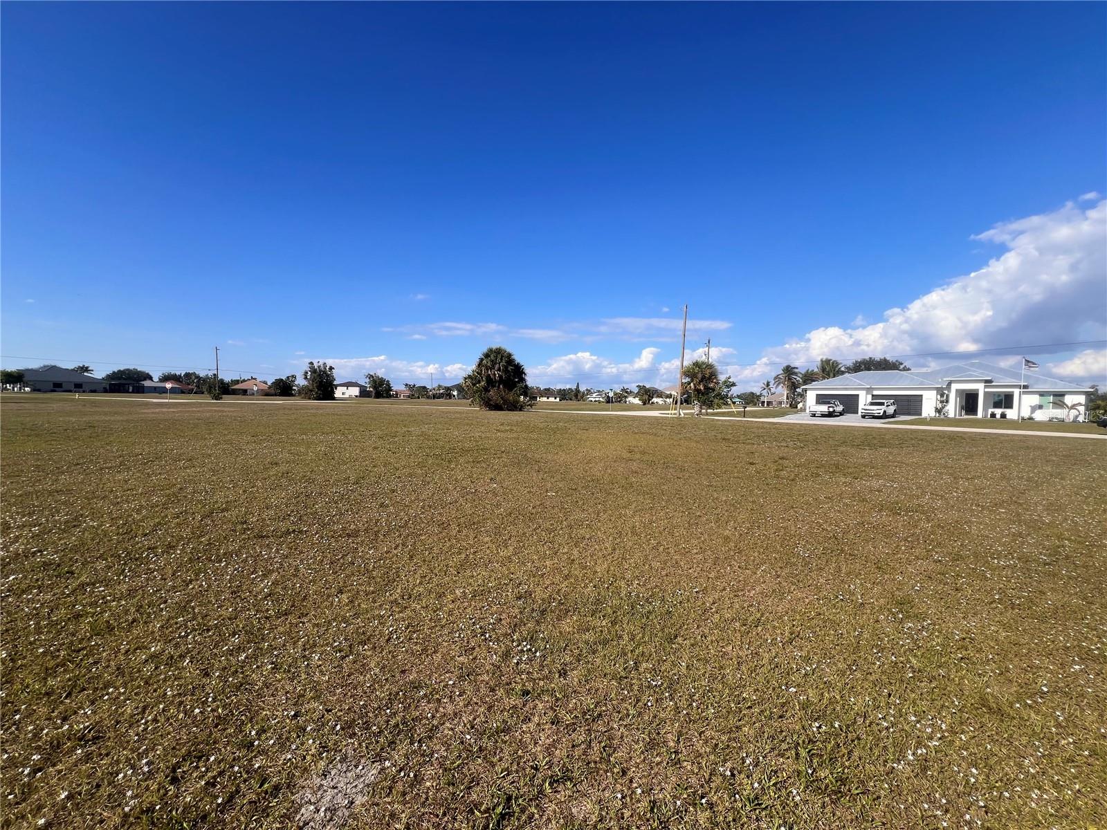 Image 4 of 15 For 24451 Cabana Road