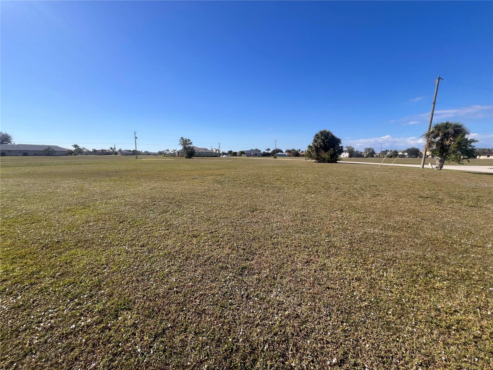 Image 8 of 15 For 24451 Cabana Road