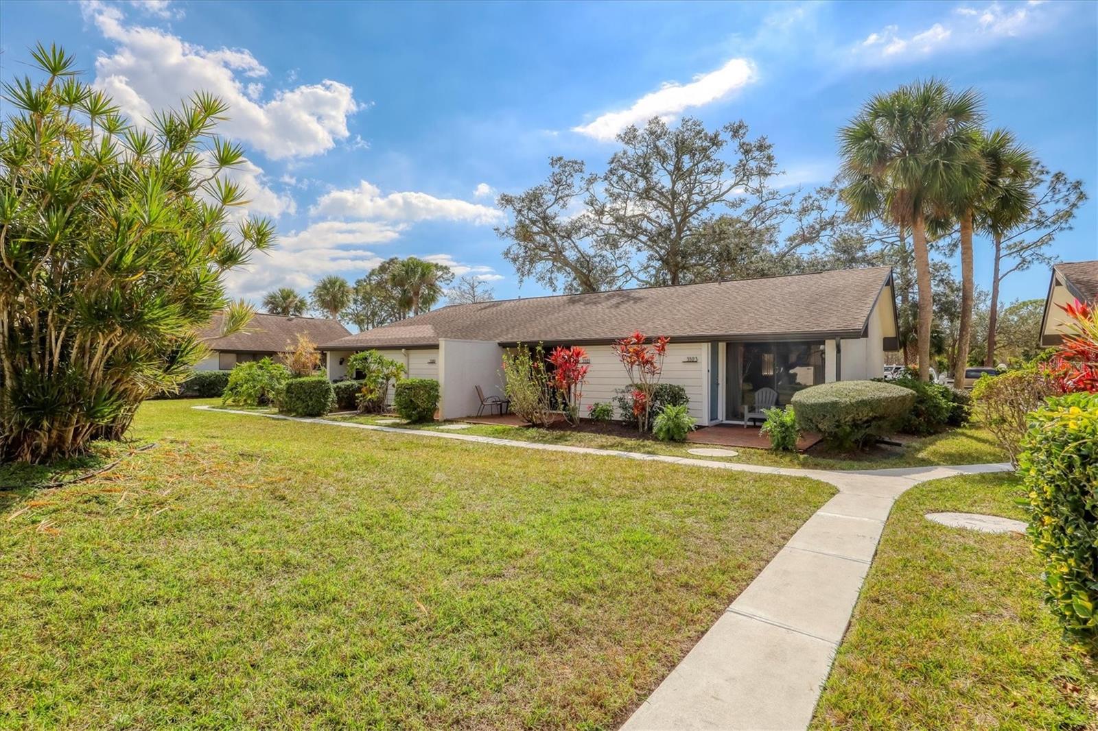 Details for 3523 Longmeadow  12, SARASOTA, FL 34235