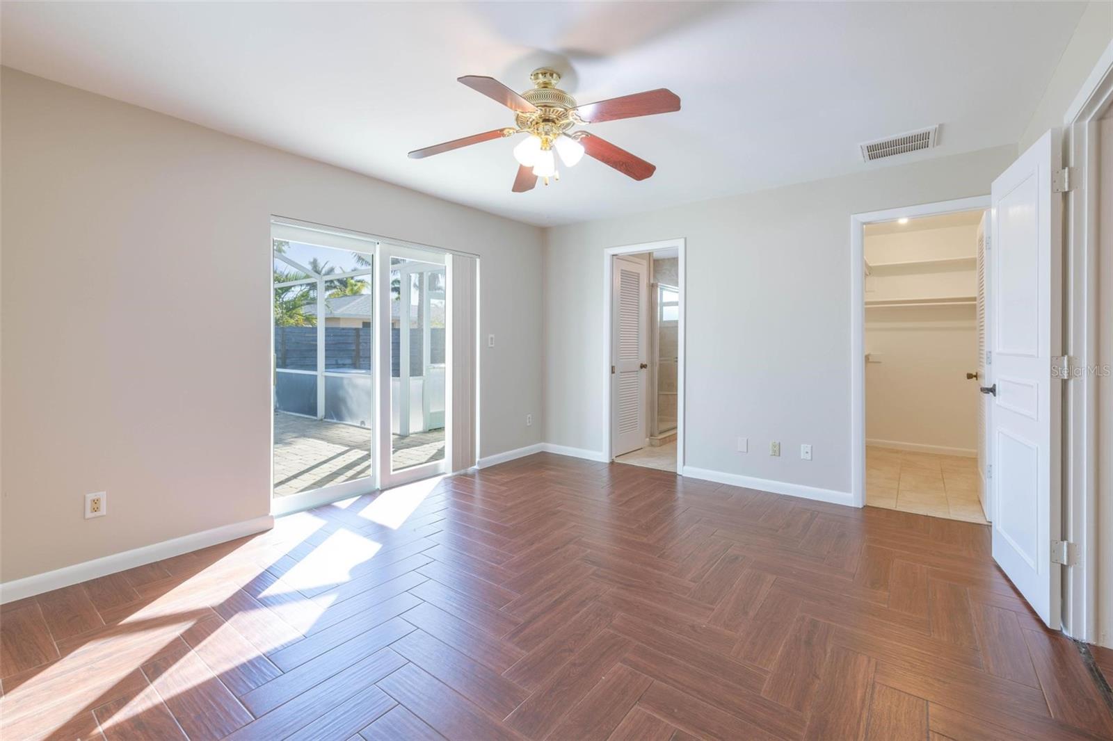 Image 18 of 50 For 3125 22nd Avenue