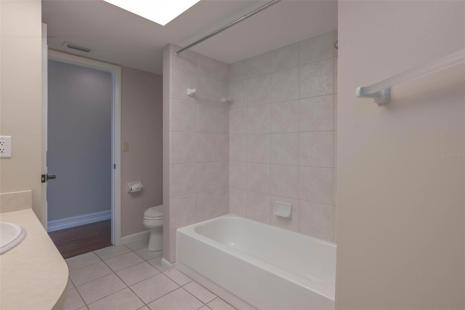 Image 27 of 50 For 3125 22nd Avenue