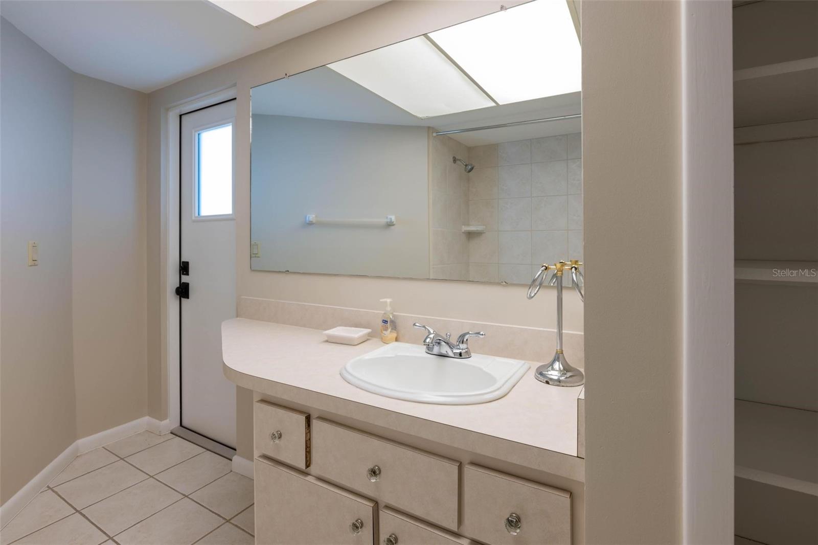 Image 28 of 50 For 3125 22nd Avenue