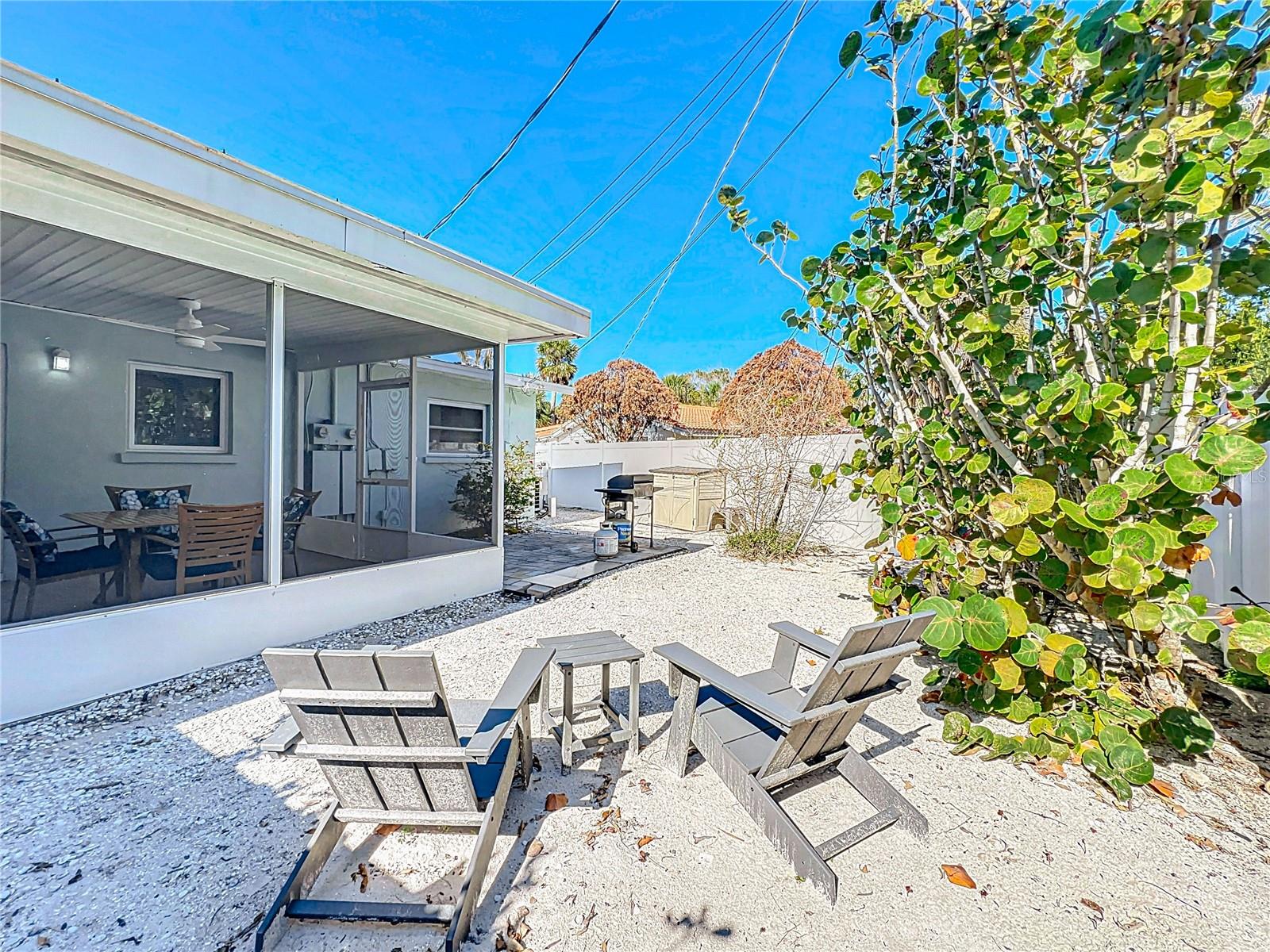 Image 19 of 42 For 207 75th Street E