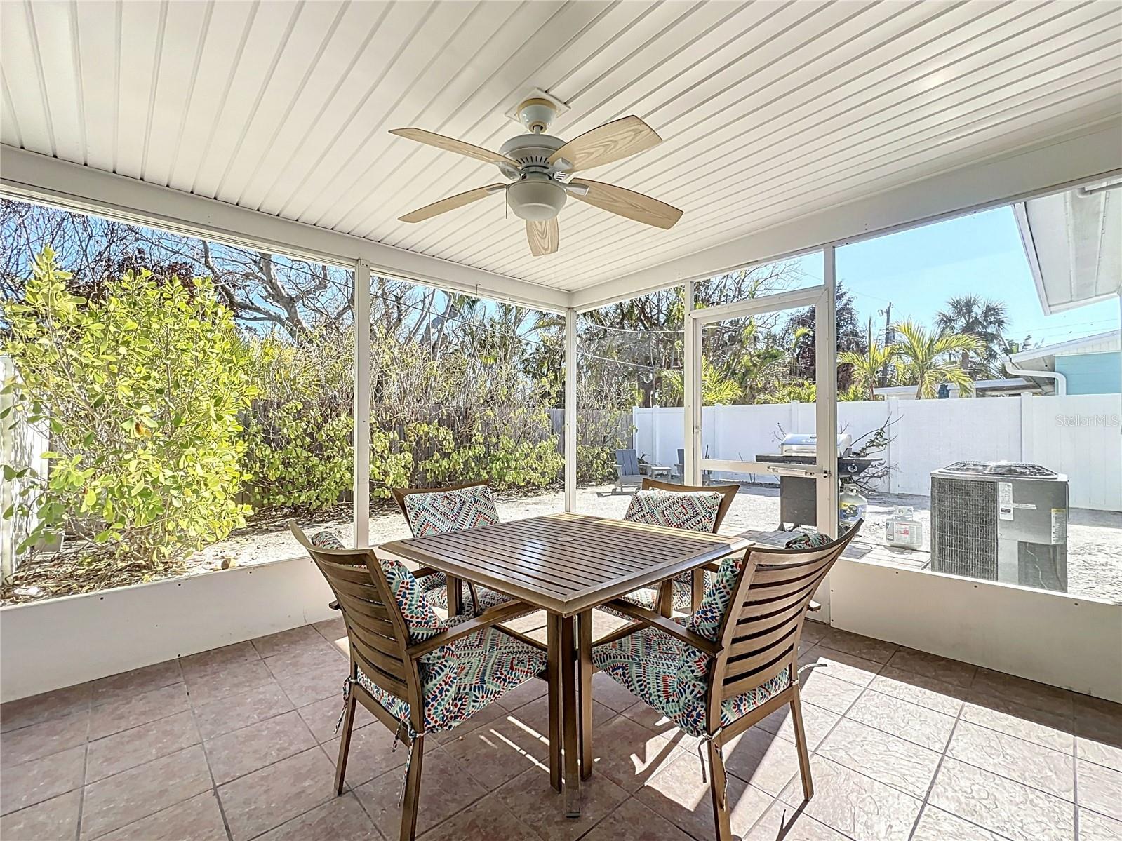 Image 33 of 42 For 207 75th Street E