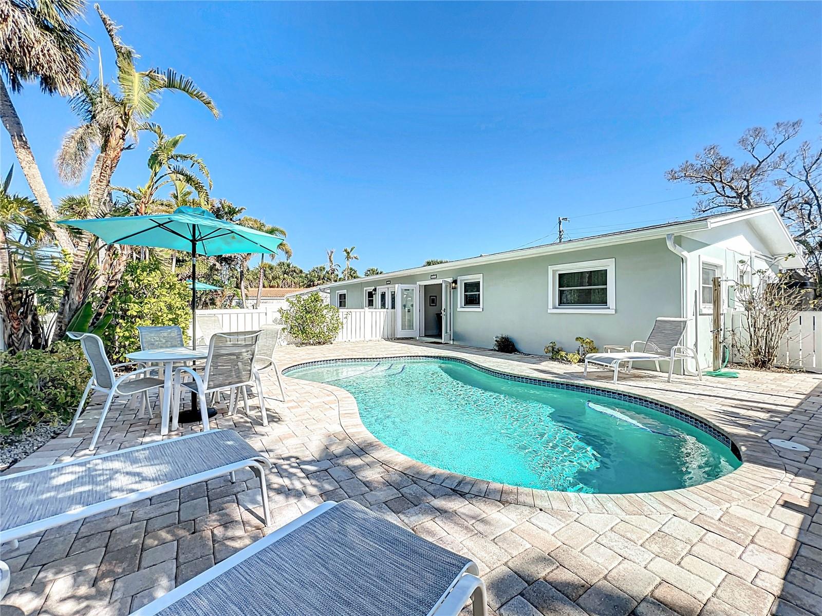 Image 38 of 42 For 207 75th Street E