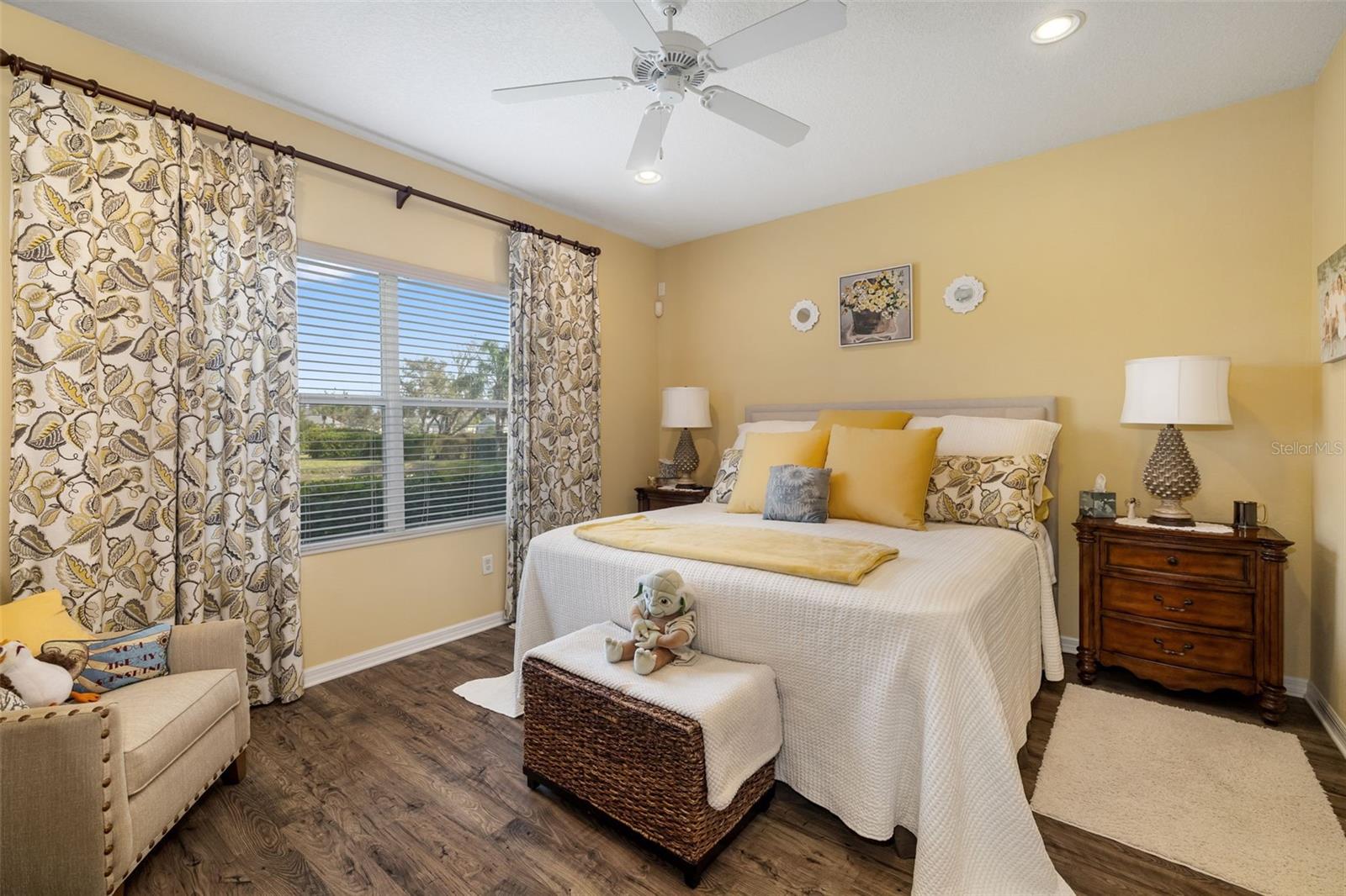 Listing photo id 19 for 12019 Sawgrass Lake Terrace