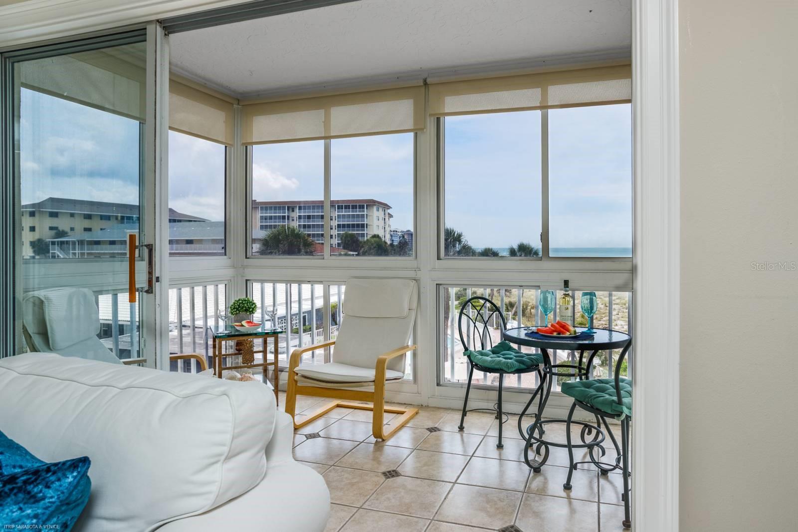 Image 5 of 20 For 1255 Tarpon Center Drive 315