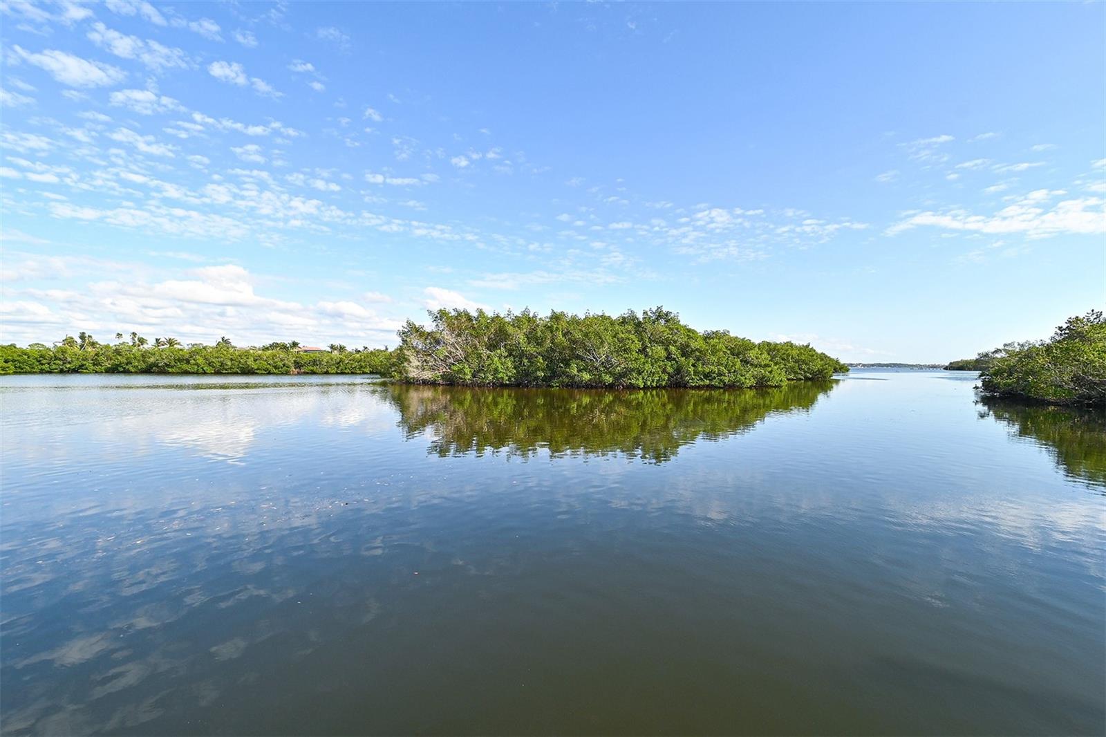 Image 51 of 56 For 2812 Casey Key Road