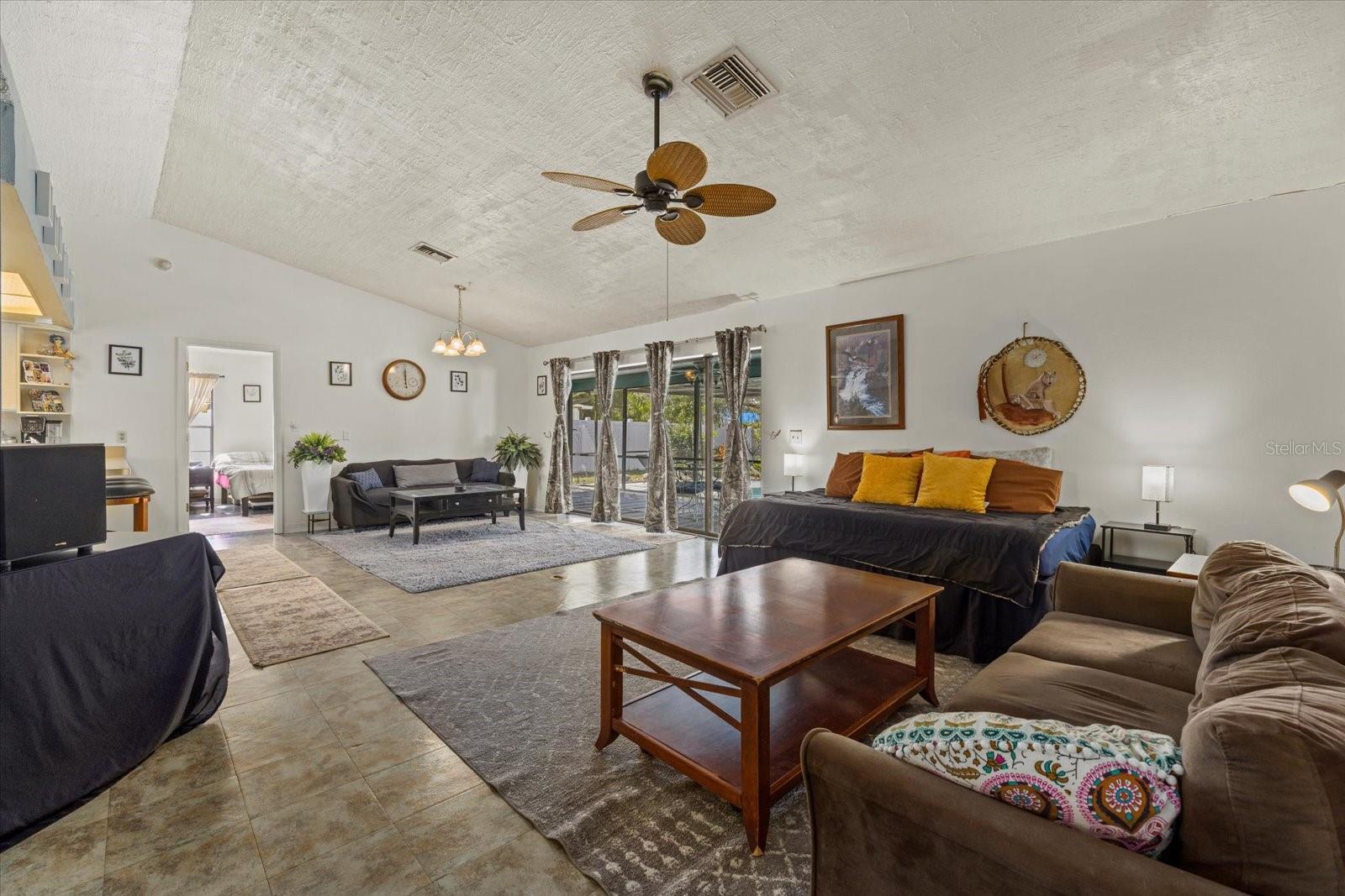 Image 10 of 27 For 5008 30th Street Court E