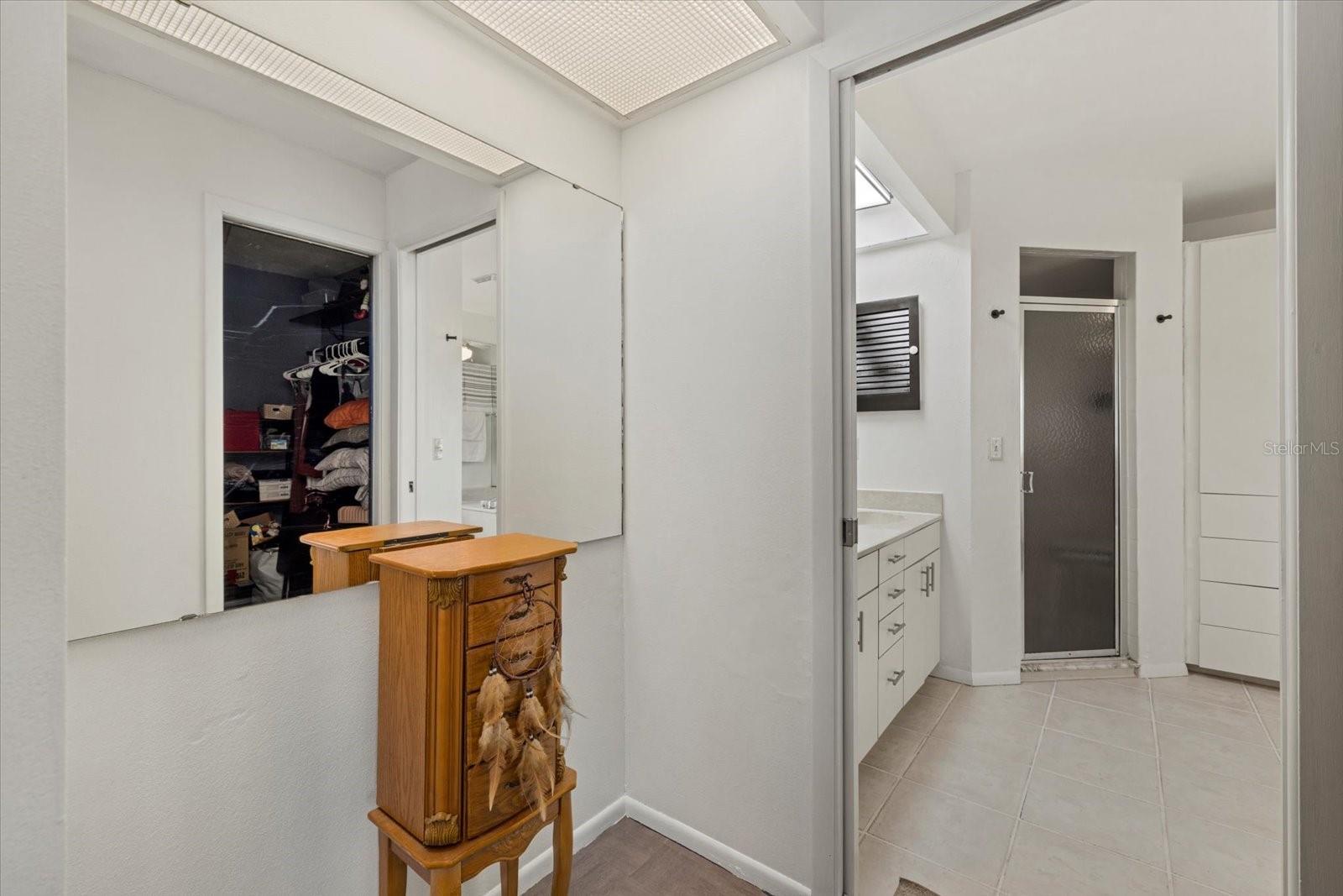Image 15 of 27 For 5008 30th Street Court E