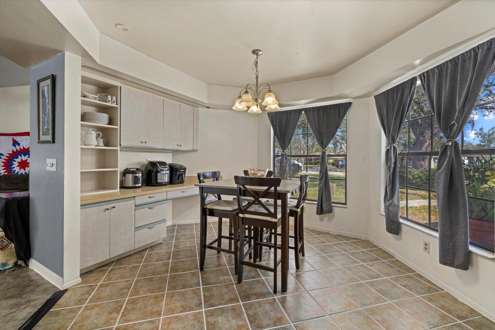 Image 5 of 27 For 5008 30th Street Court E