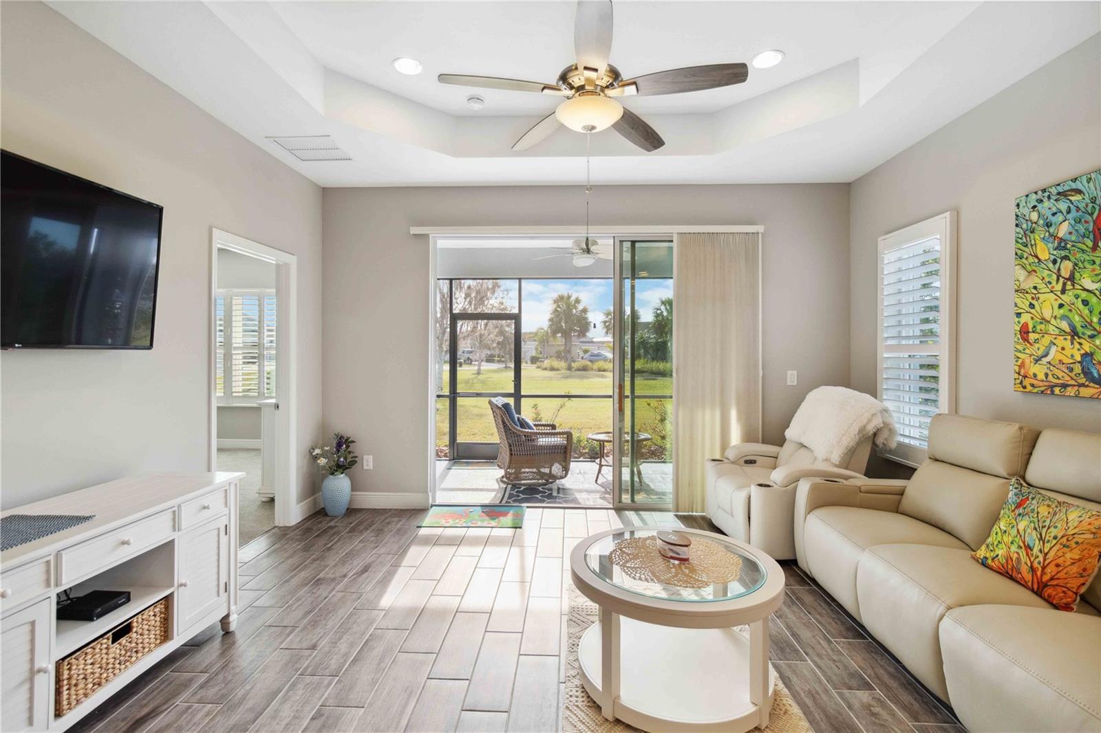 Image 22 of 85 For 11231 Woodlake Way