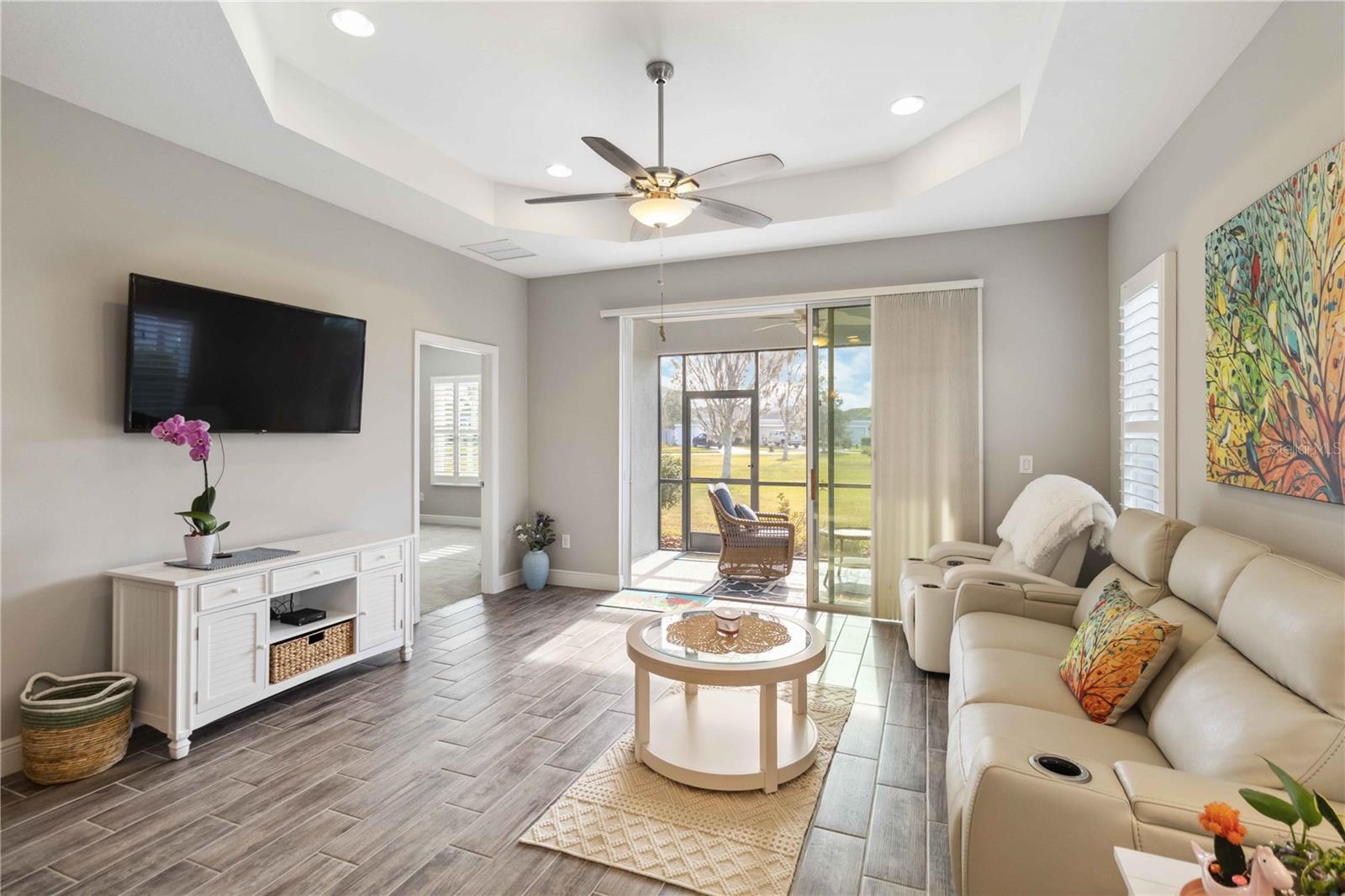 Image 23 of 85 For 11231 Woodlake Way