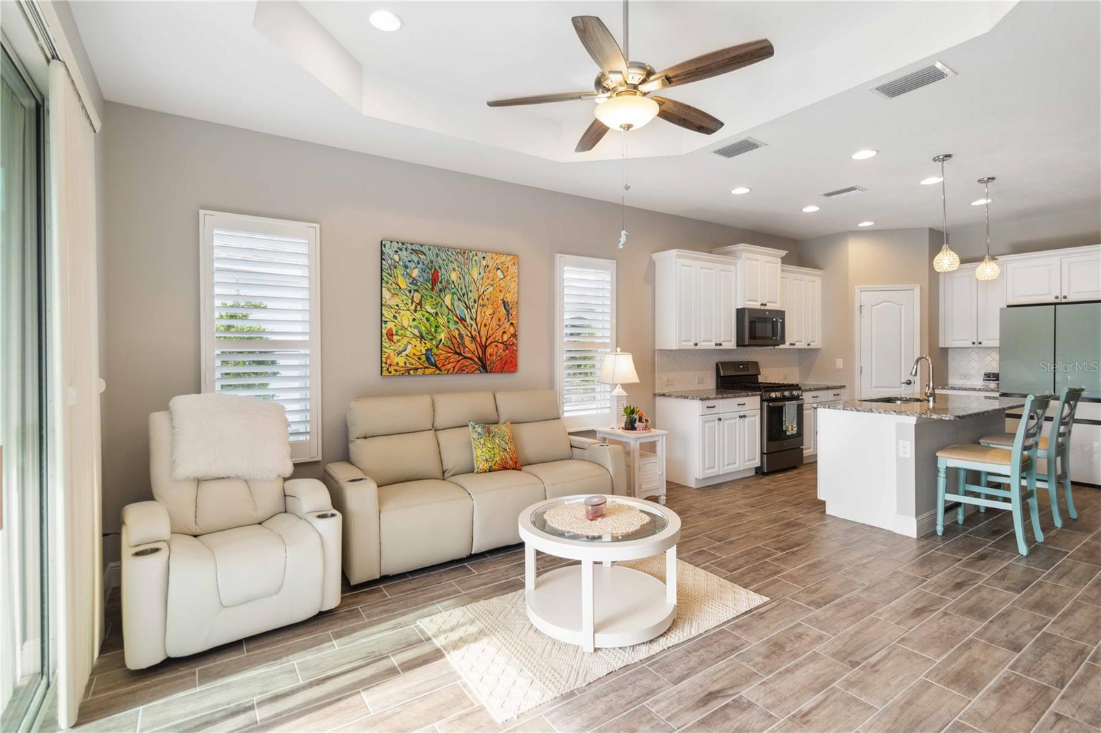 Image 24 of 85 For 11231 Woodlake Way
