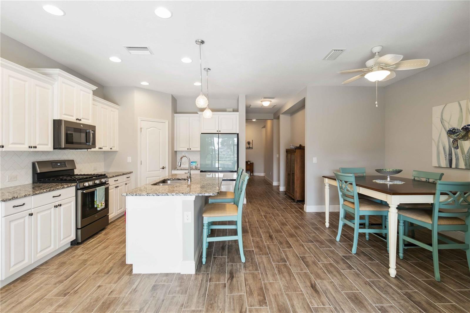 Image 26 of 85 For 11231 Woodlake Way
