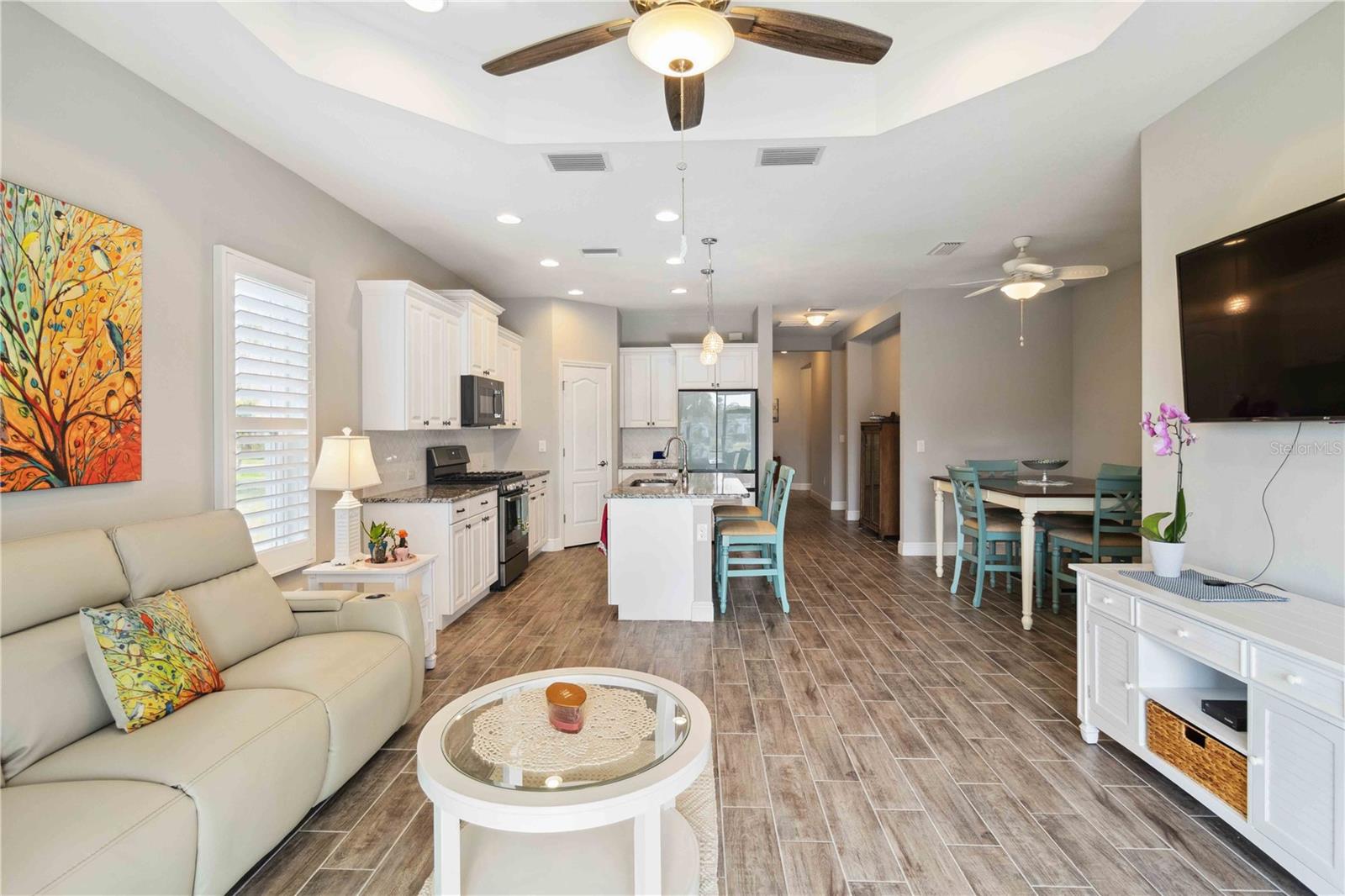 Image 32 of 85 For 11231 Woodlake Way