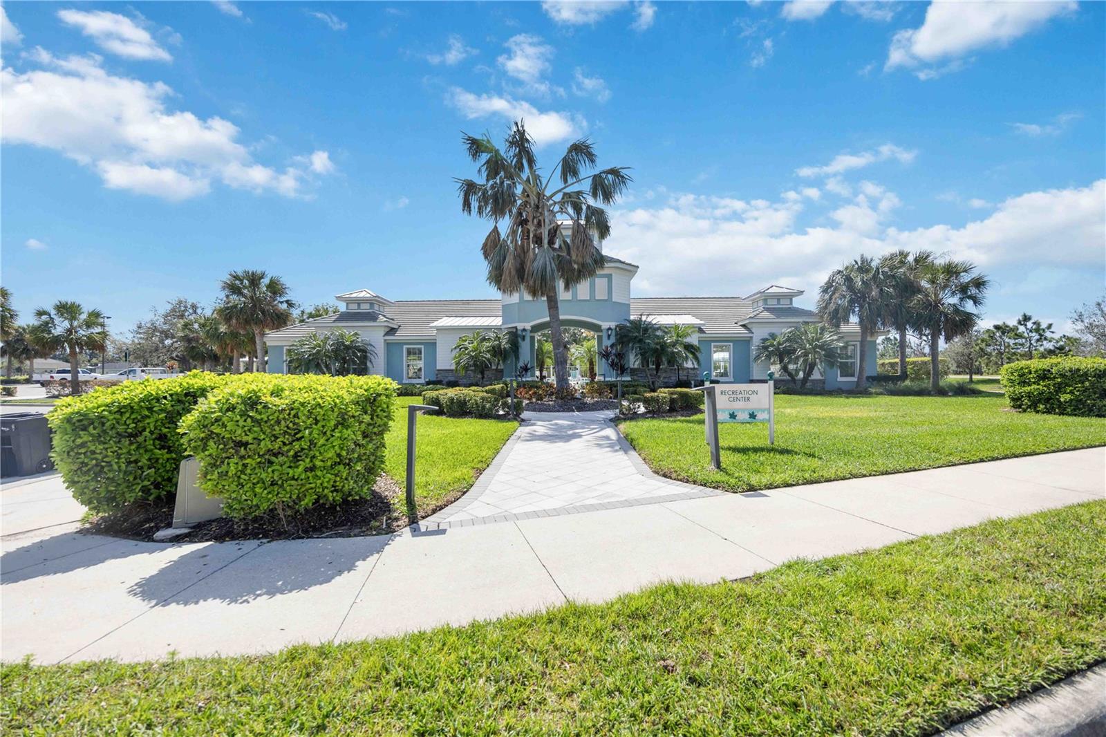 Image 71 of 85 For 11231 Woodlake Way