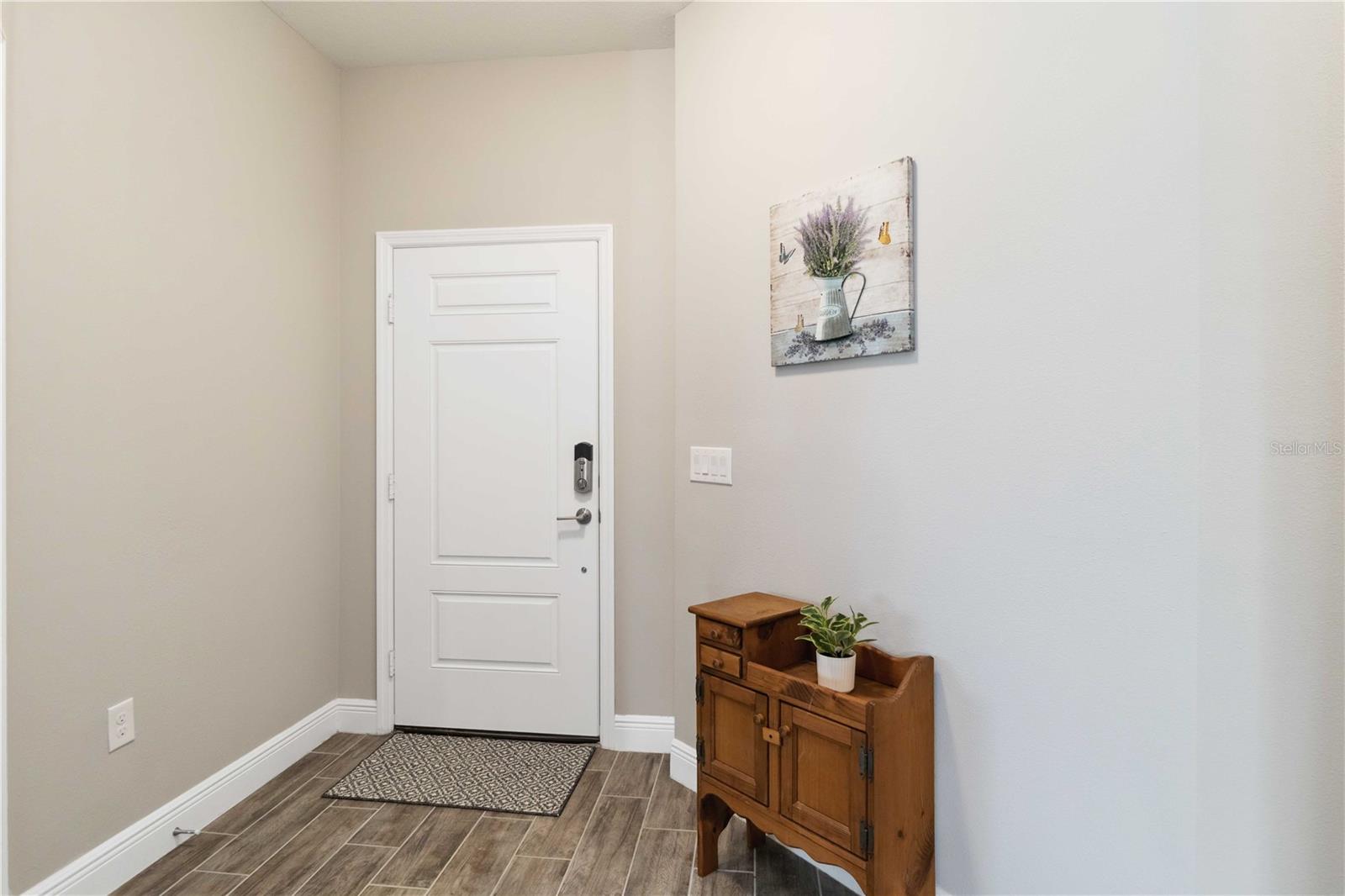 Image 8 of 85 For 11231 Woodlake Way